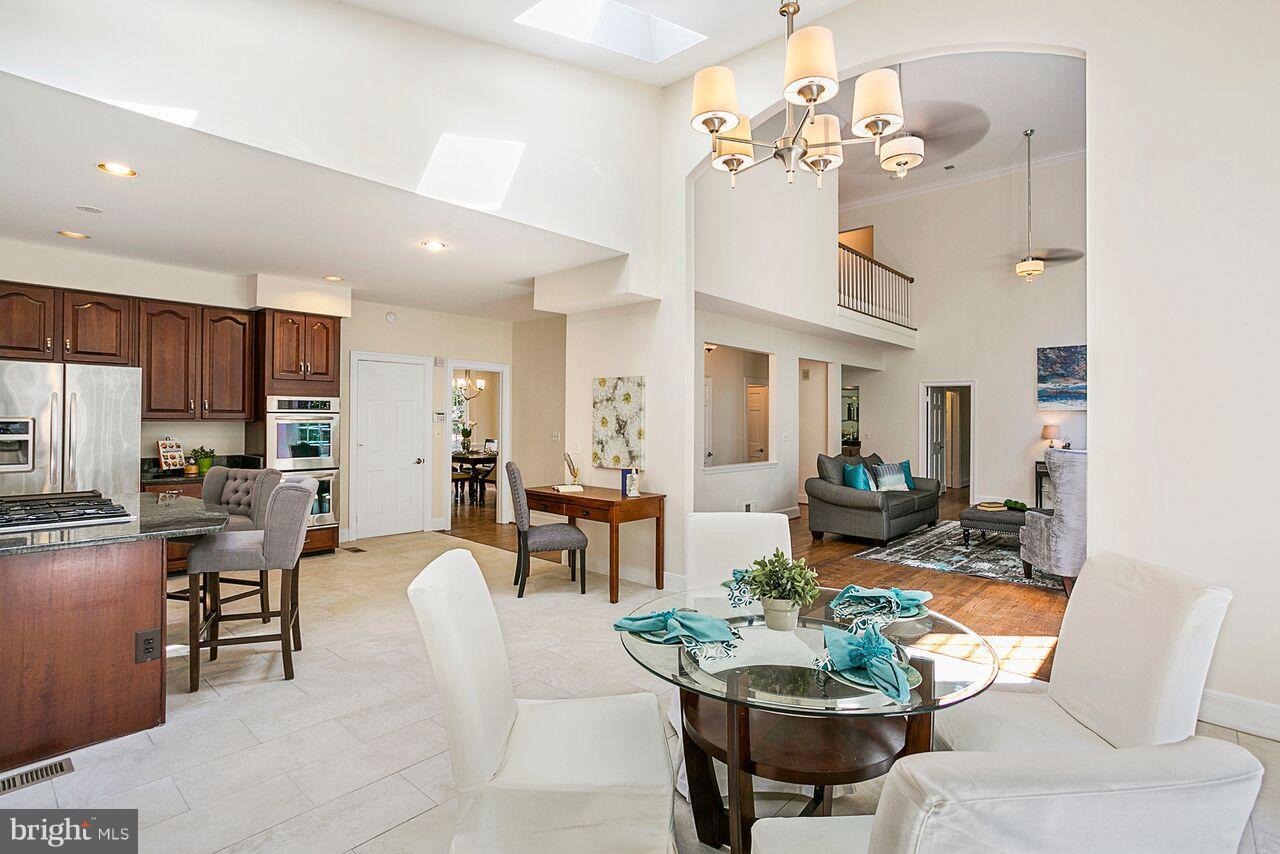 WINDY HILL - Residential