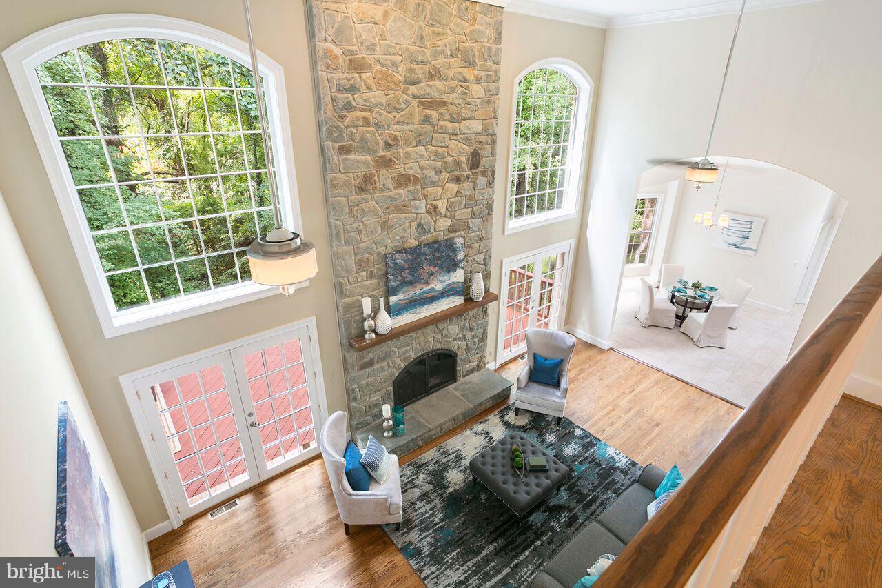 WINDY HILL - Residential