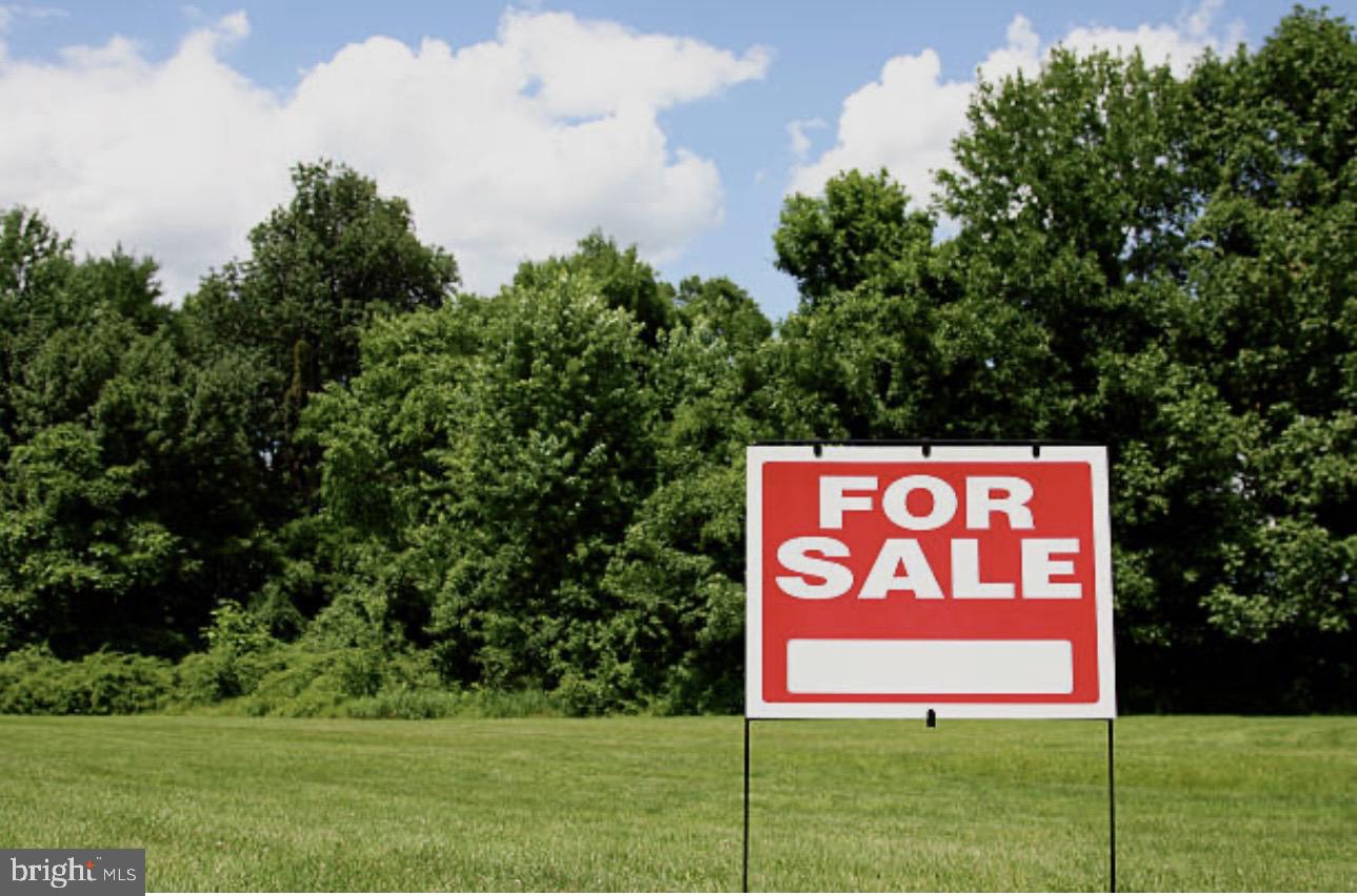 Photo 1 of 1 — 52 E 6TH AVENUE, PINE HILL, NJ 08021