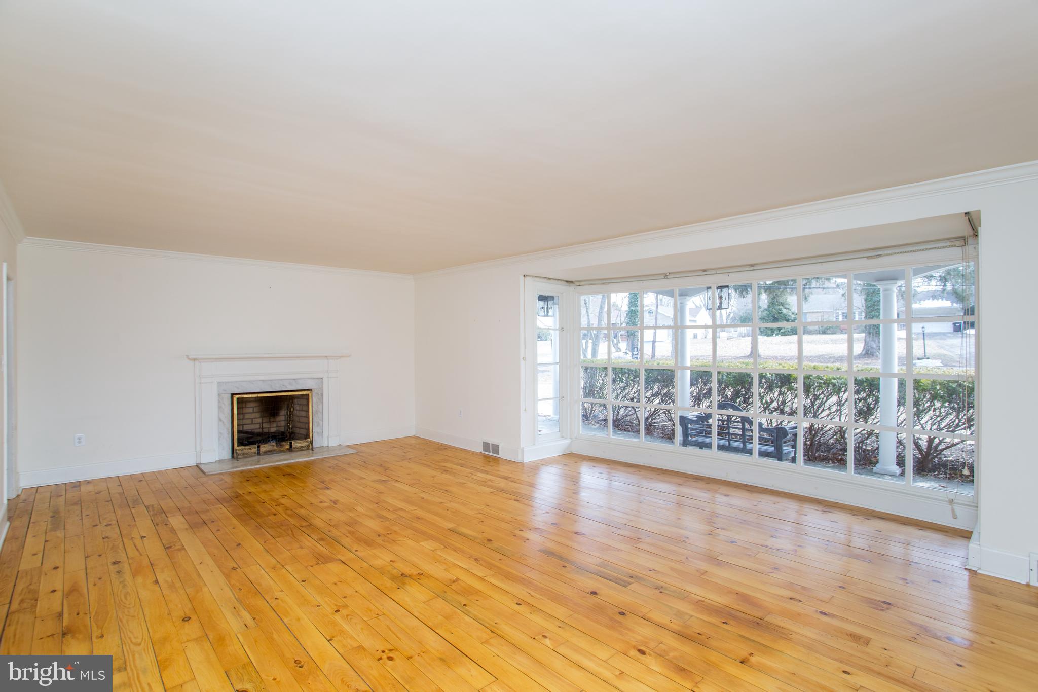 BLYTHEWOOD - Residential