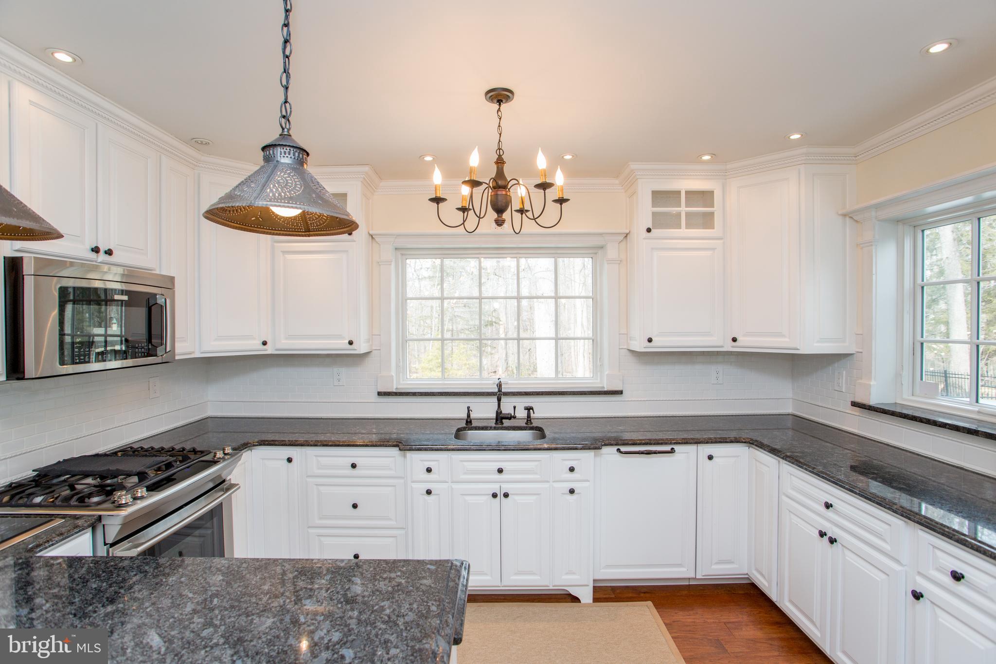 BLYTHEWOOD - Residential