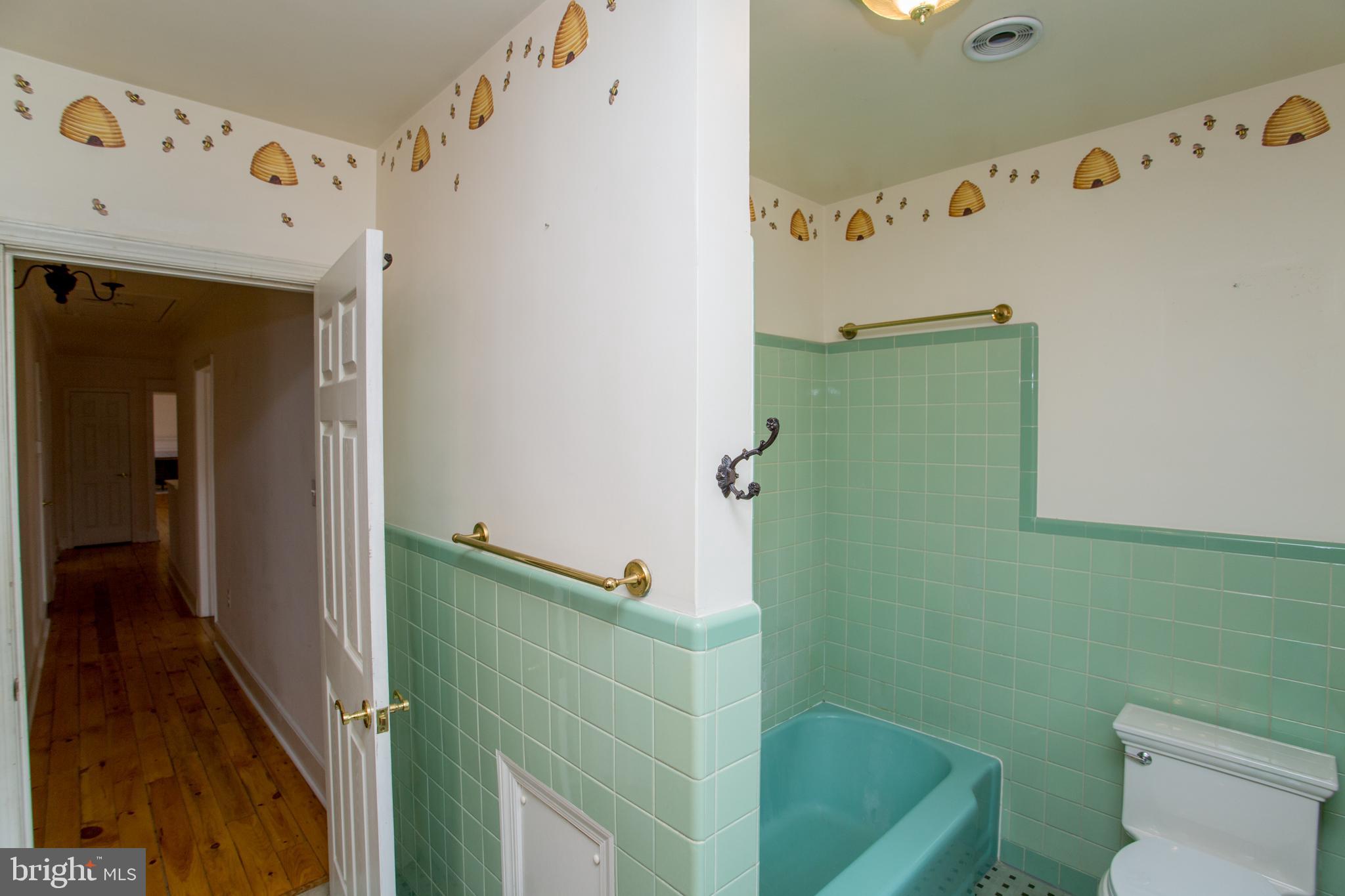 BLYTHEWOOD - Residential