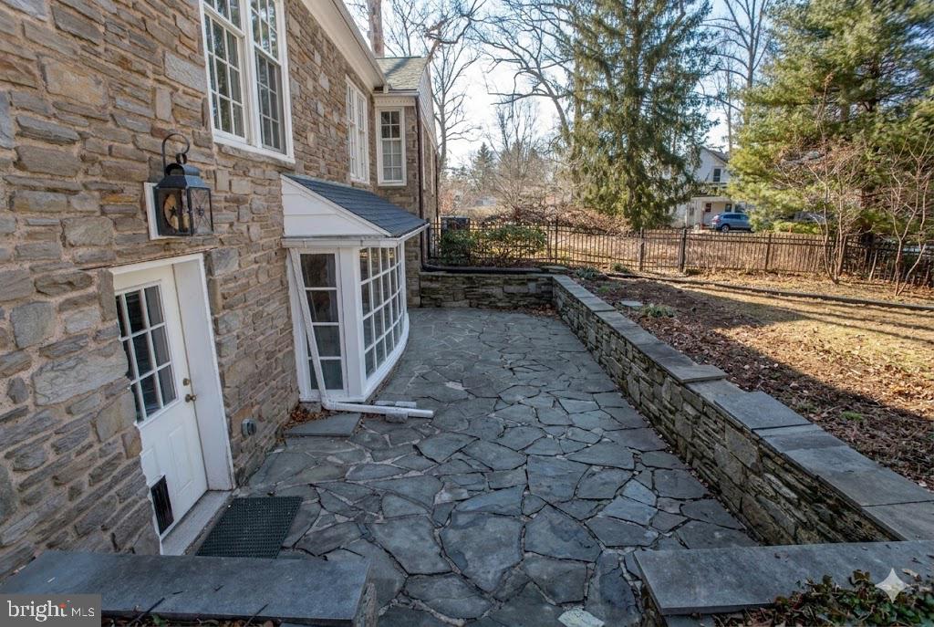 BLYTHEWOOD - Residential