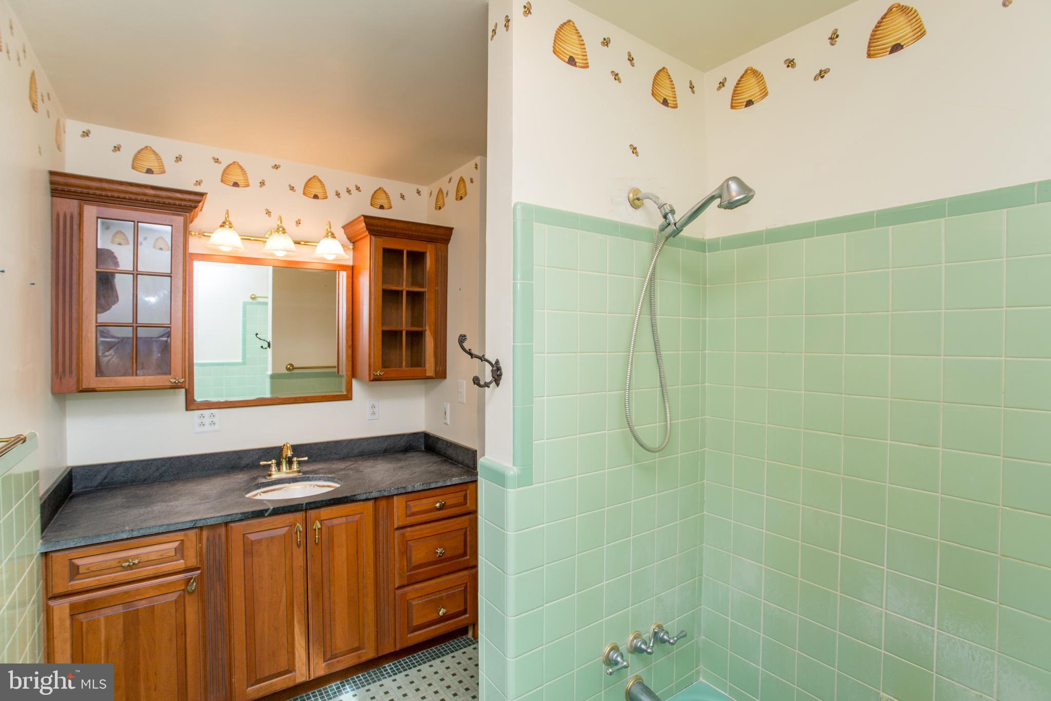 BLYTHEWOOD - Residential