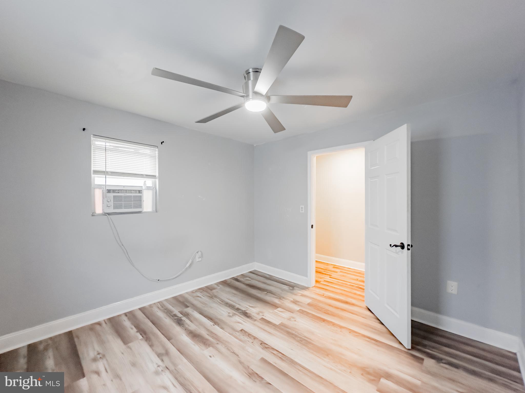 SOUTH END - Residential