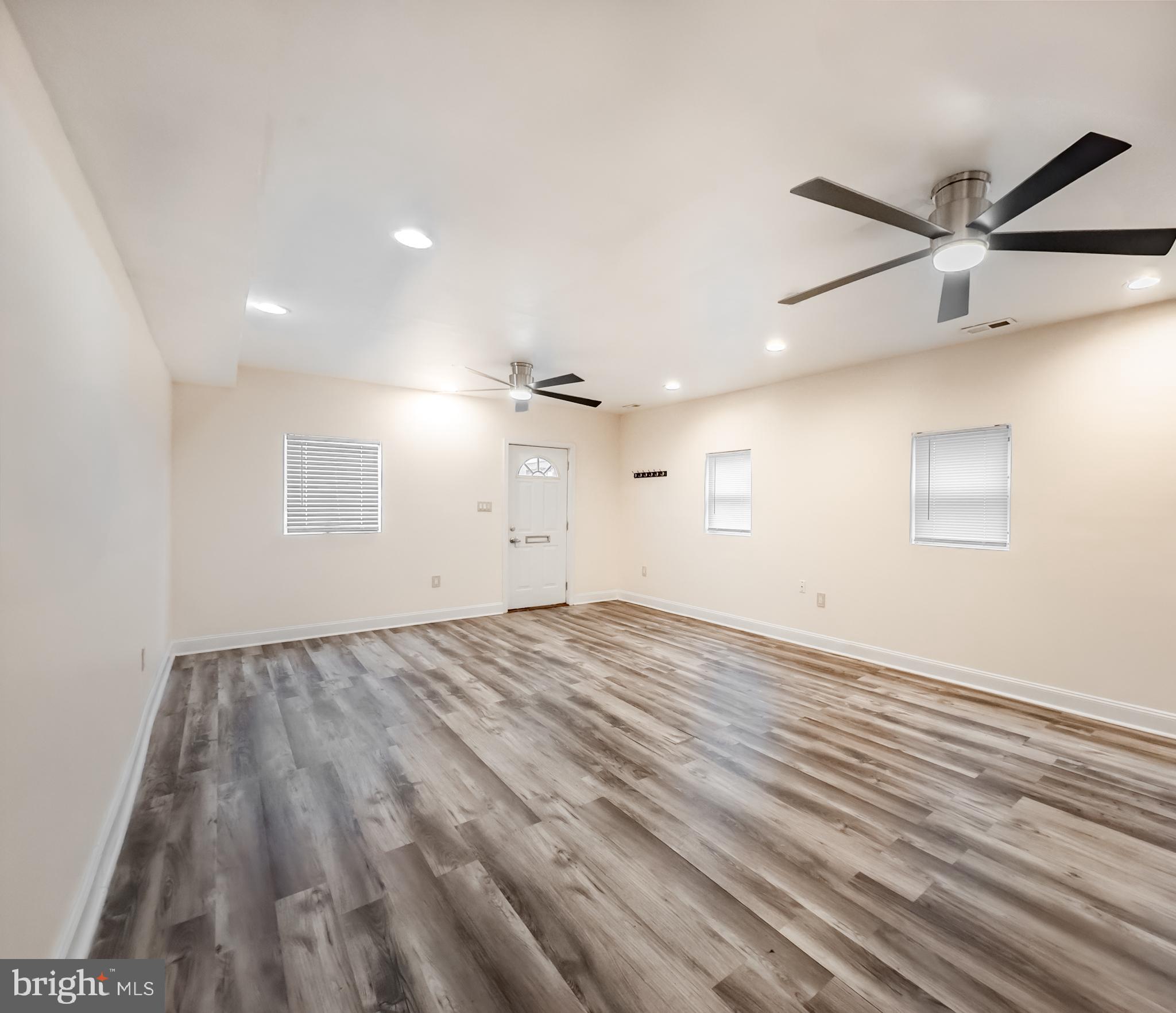 SOUTH END - Residential