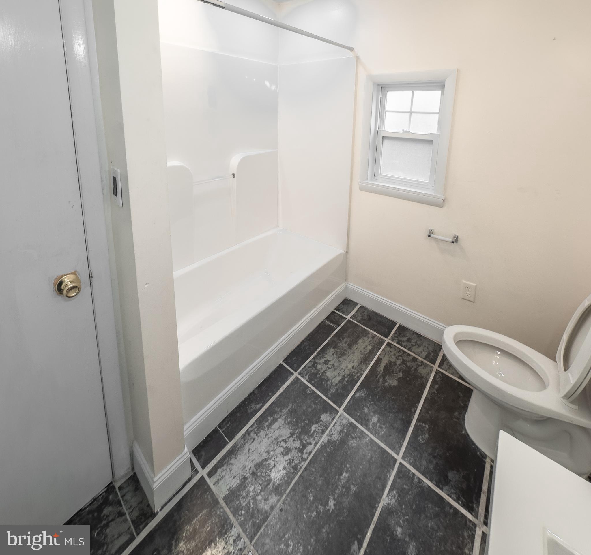 SOUTH END - Residential