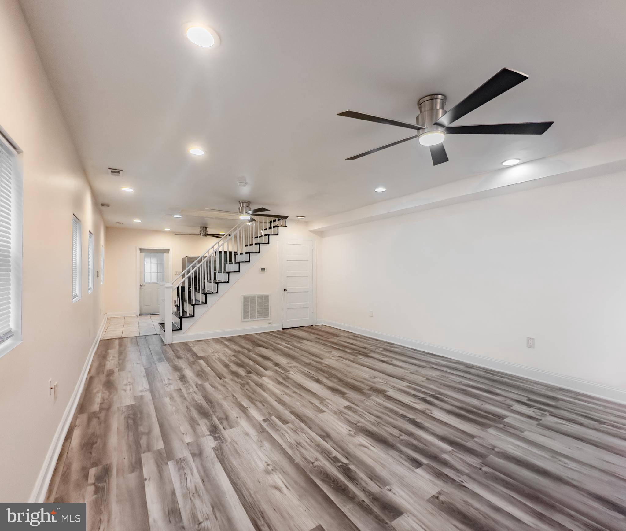 SOUTH END - Residential