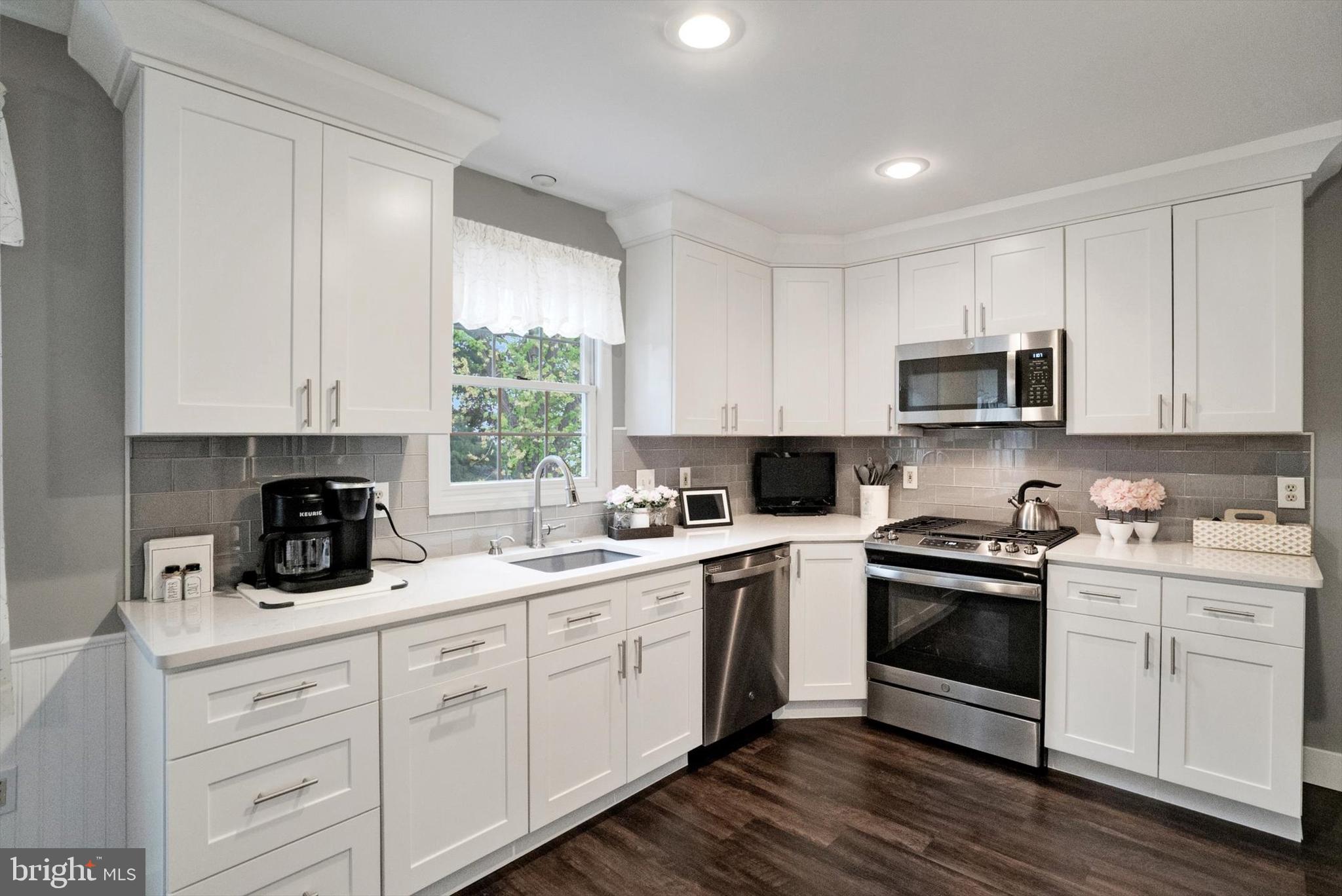 BLANDON MEADOWS - Residential