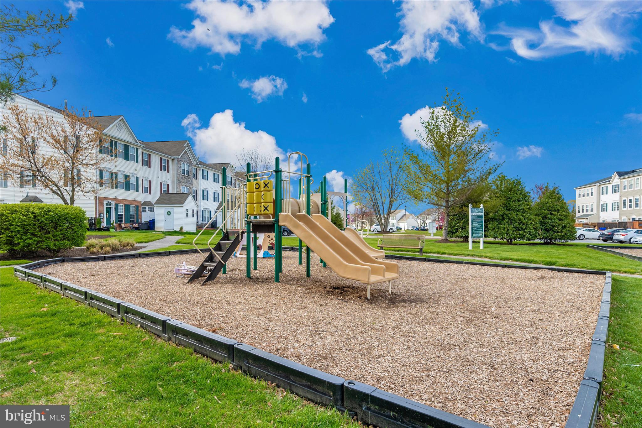 WELLINGTON TRACE - Residential