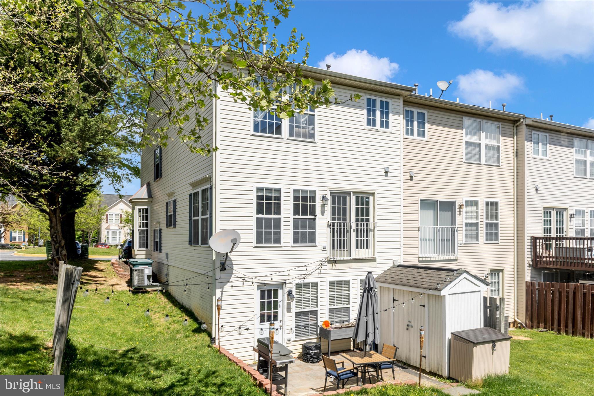 WELLINGTON TRACE - Residential