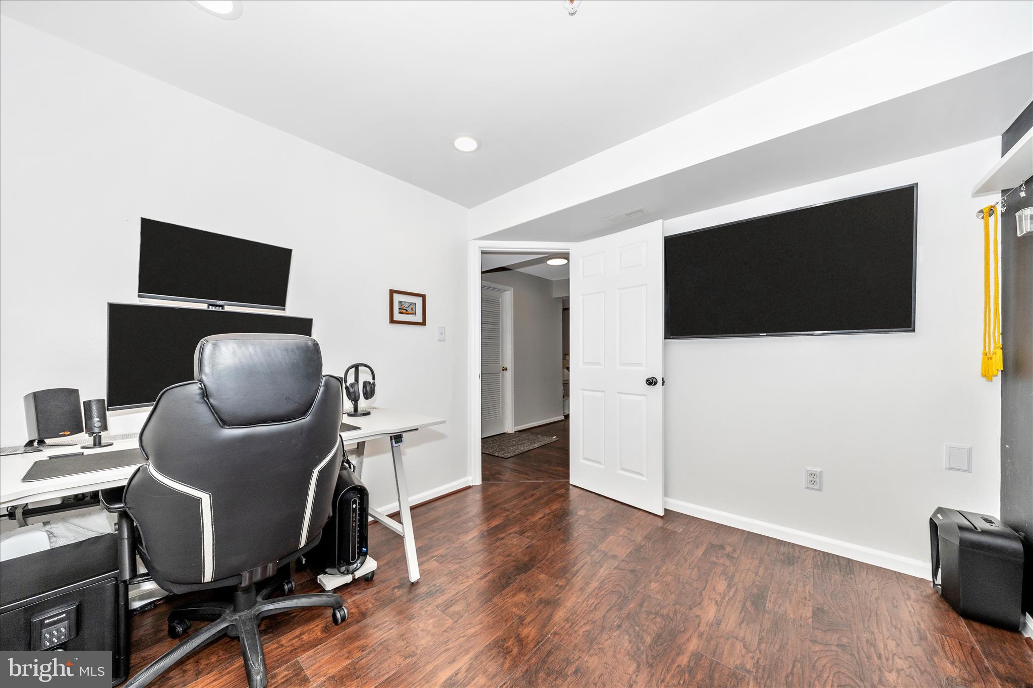 WELLINGTON TRACE - Residential