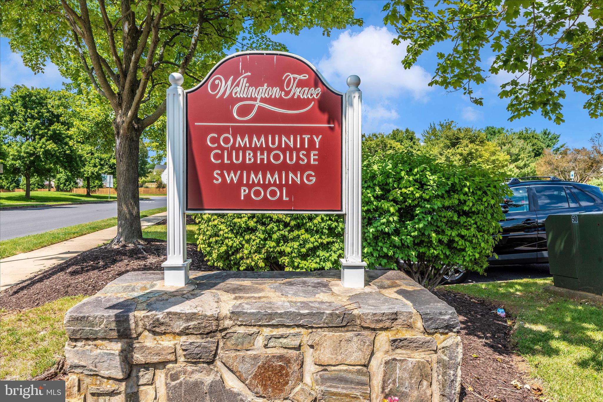 WELLINGTON TRACE - Residential