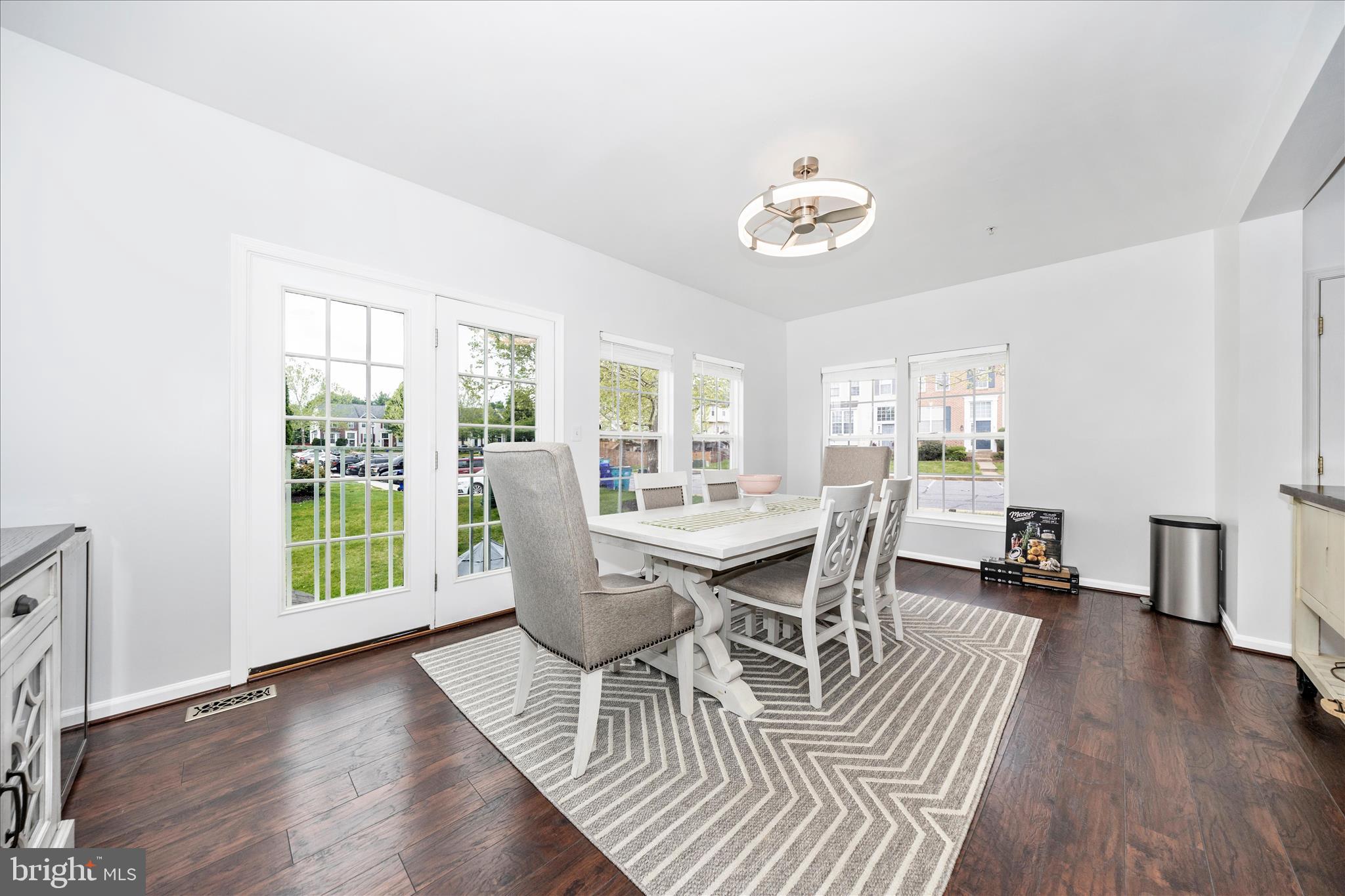 WELLINGTON TRACE - Residential