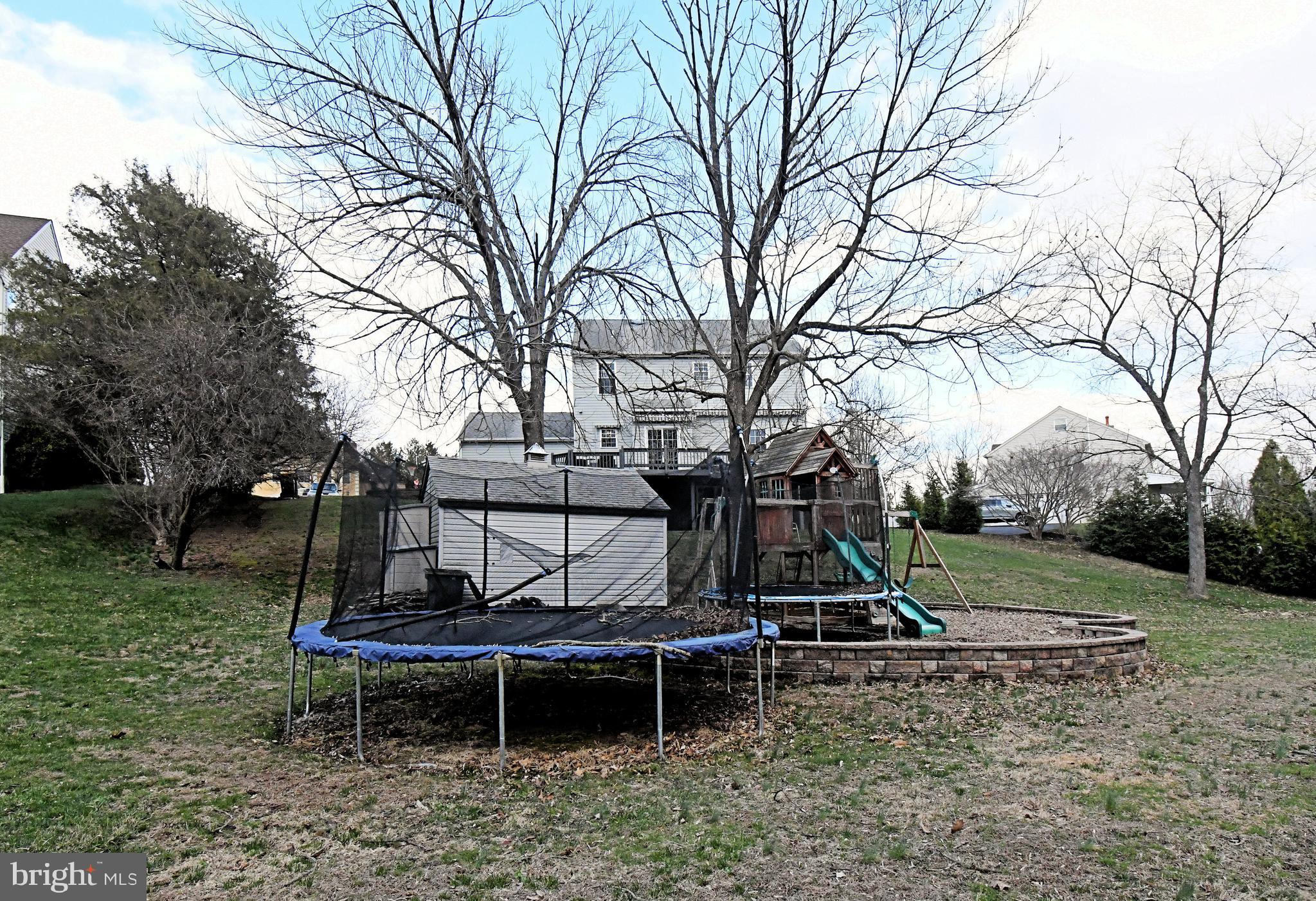 COVERED BRIDGE EST - Residential
