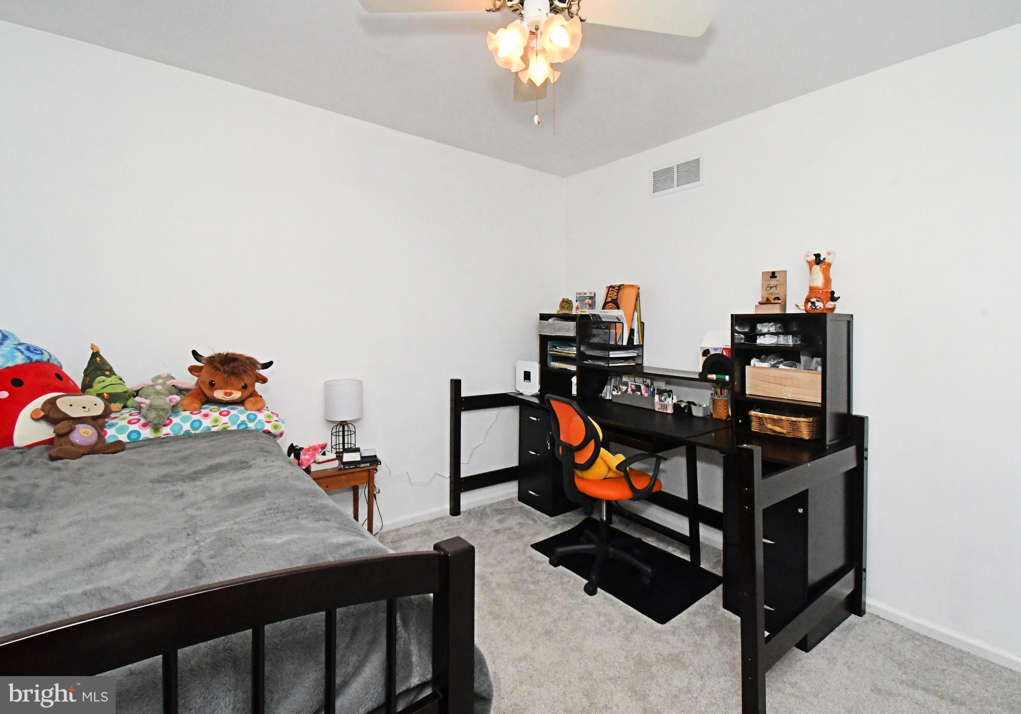 COVERED BRIDGE EST - Residential