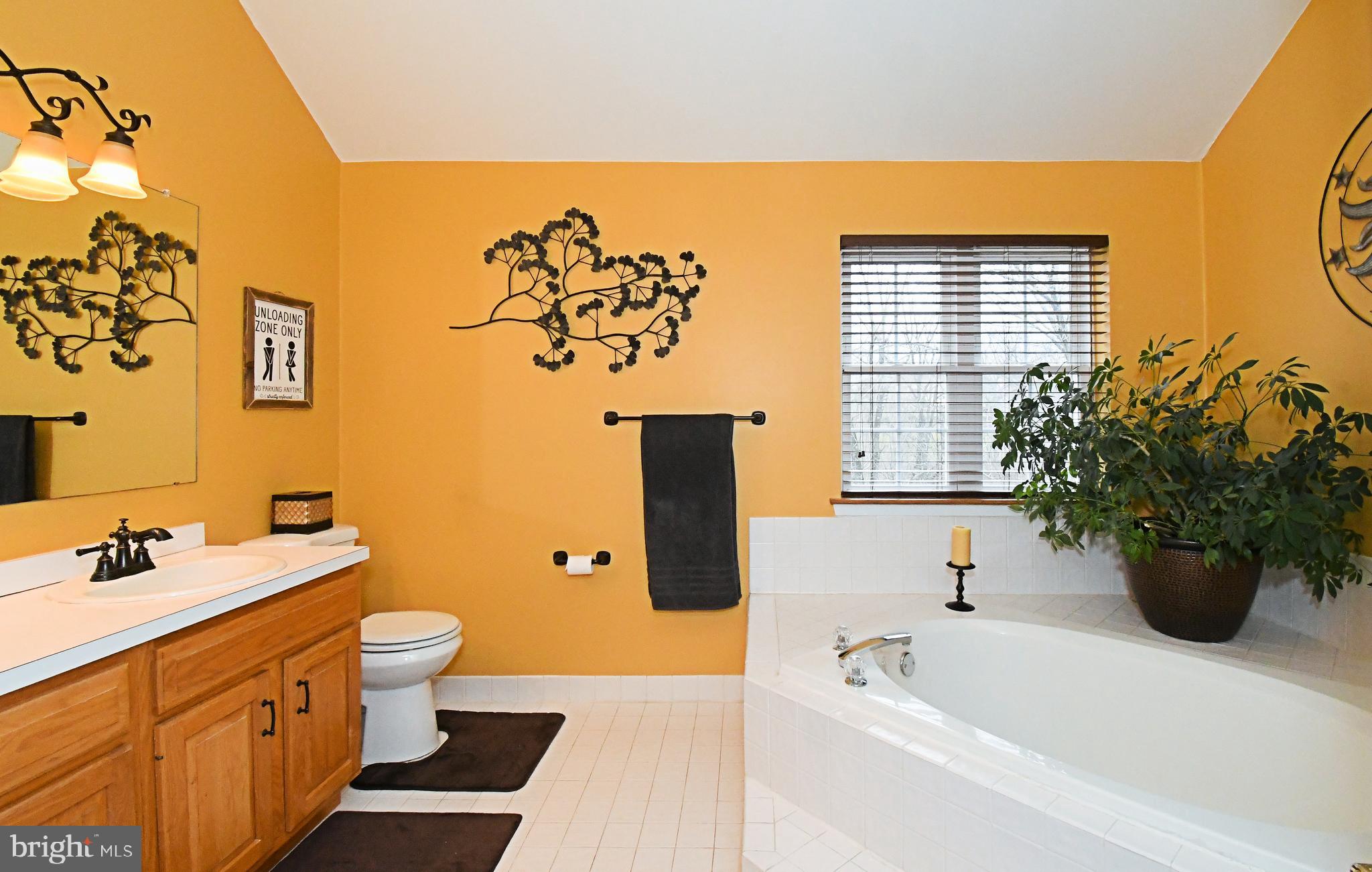 COVERED BRIDGE EST - Residential