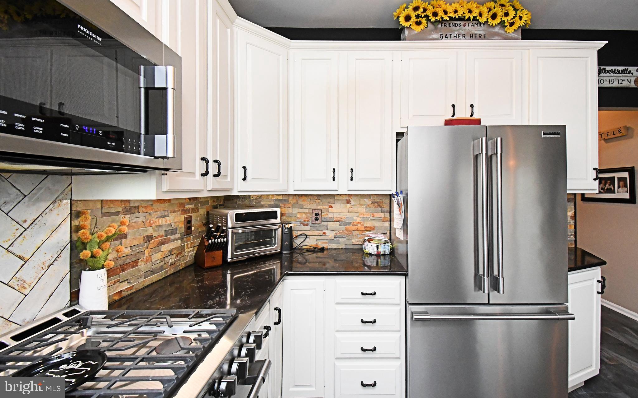 COVERED BRIDGE EST - Residential