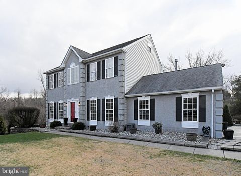 440 SUNNY RIDGE ROAD GILBERTSVILLE PA 19525