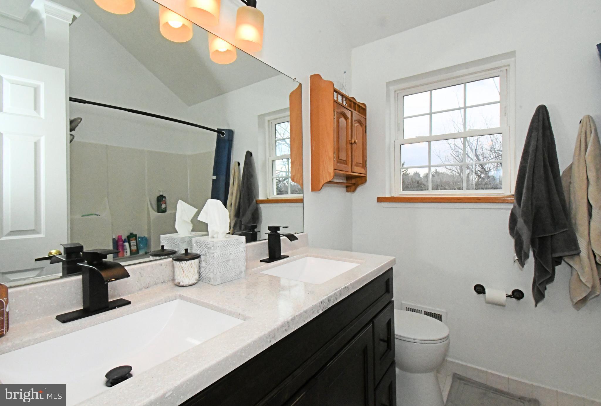 COVERED BRIDGE EST - Residential