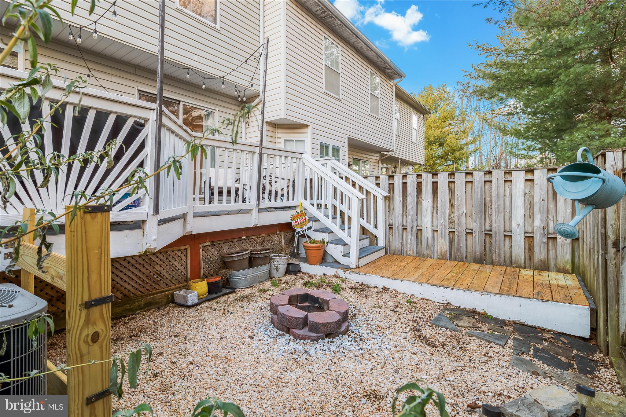 SPRING RIDGE - Residential