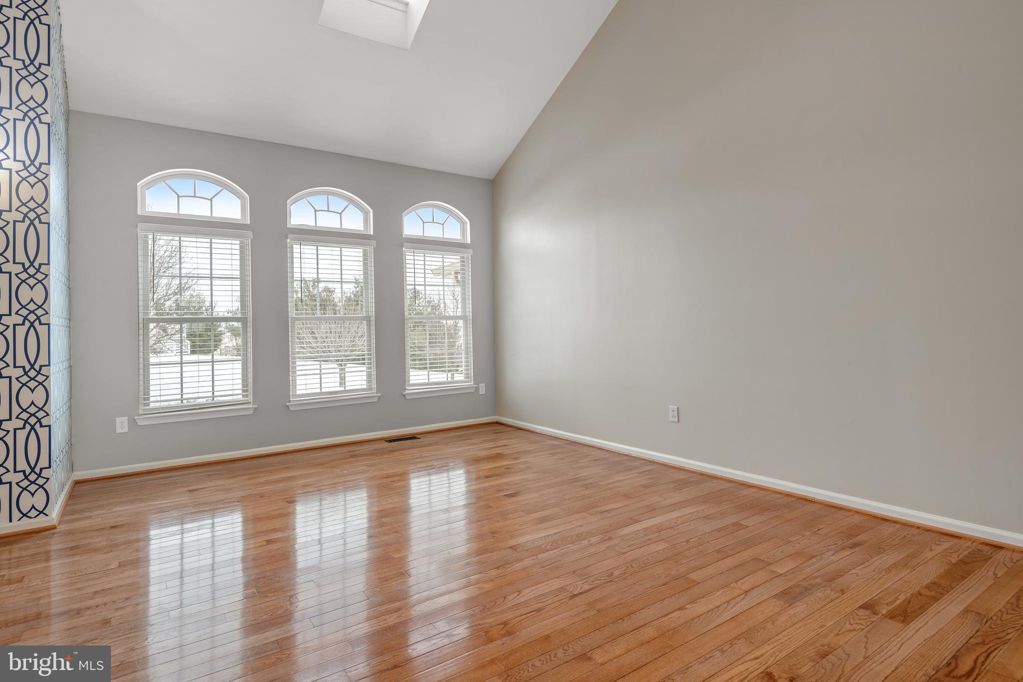 VILLAS AT SHREWSBURY - Residential