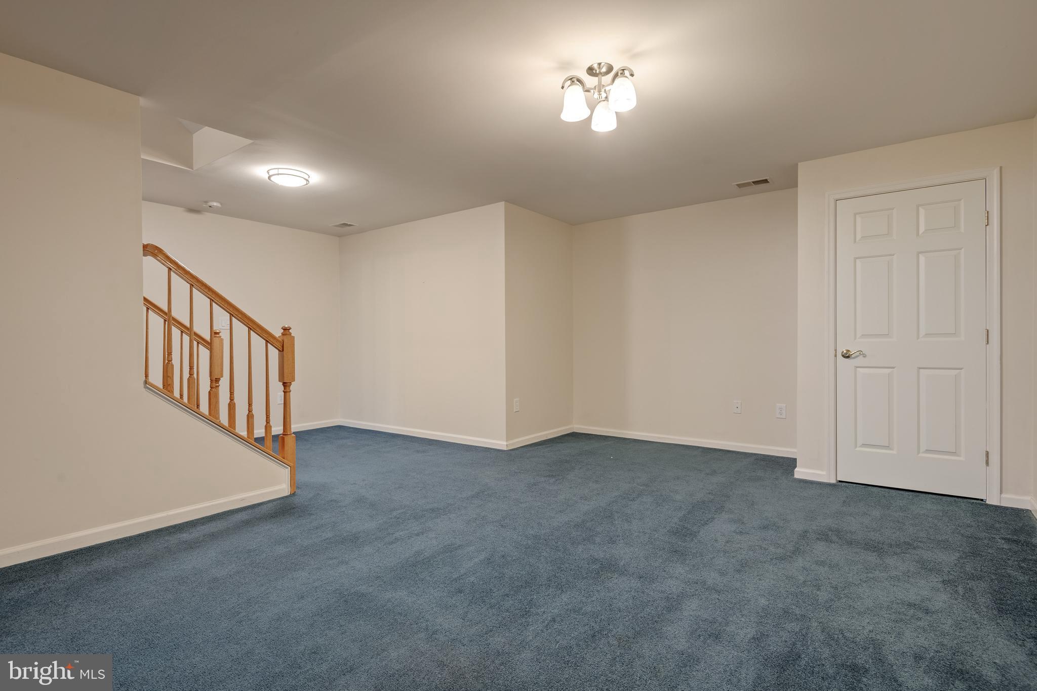 VILLAS AT SHREWSBURY - Residential