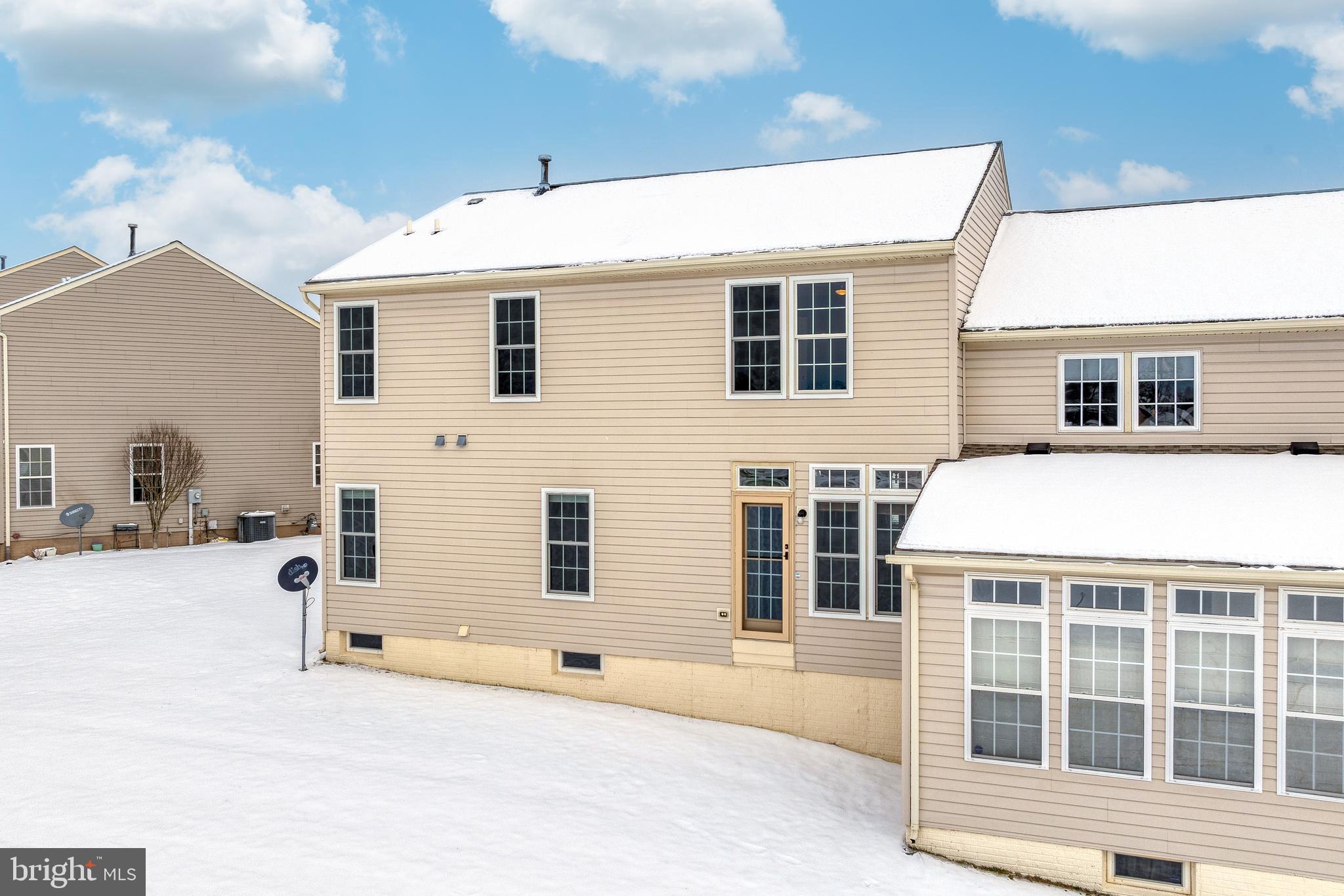 VILLAS AT SHREWSBURY - Residential
