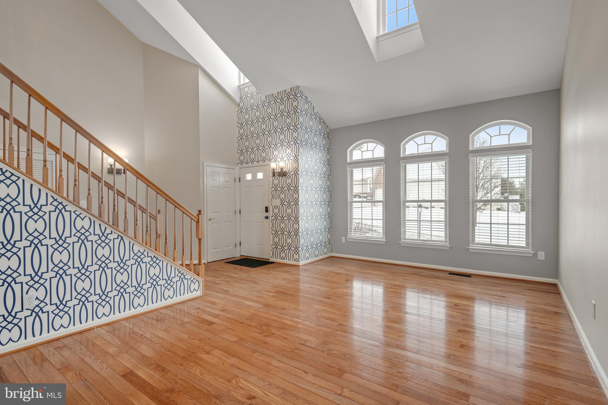 VILLAS AT SHREWSBURY - Residential