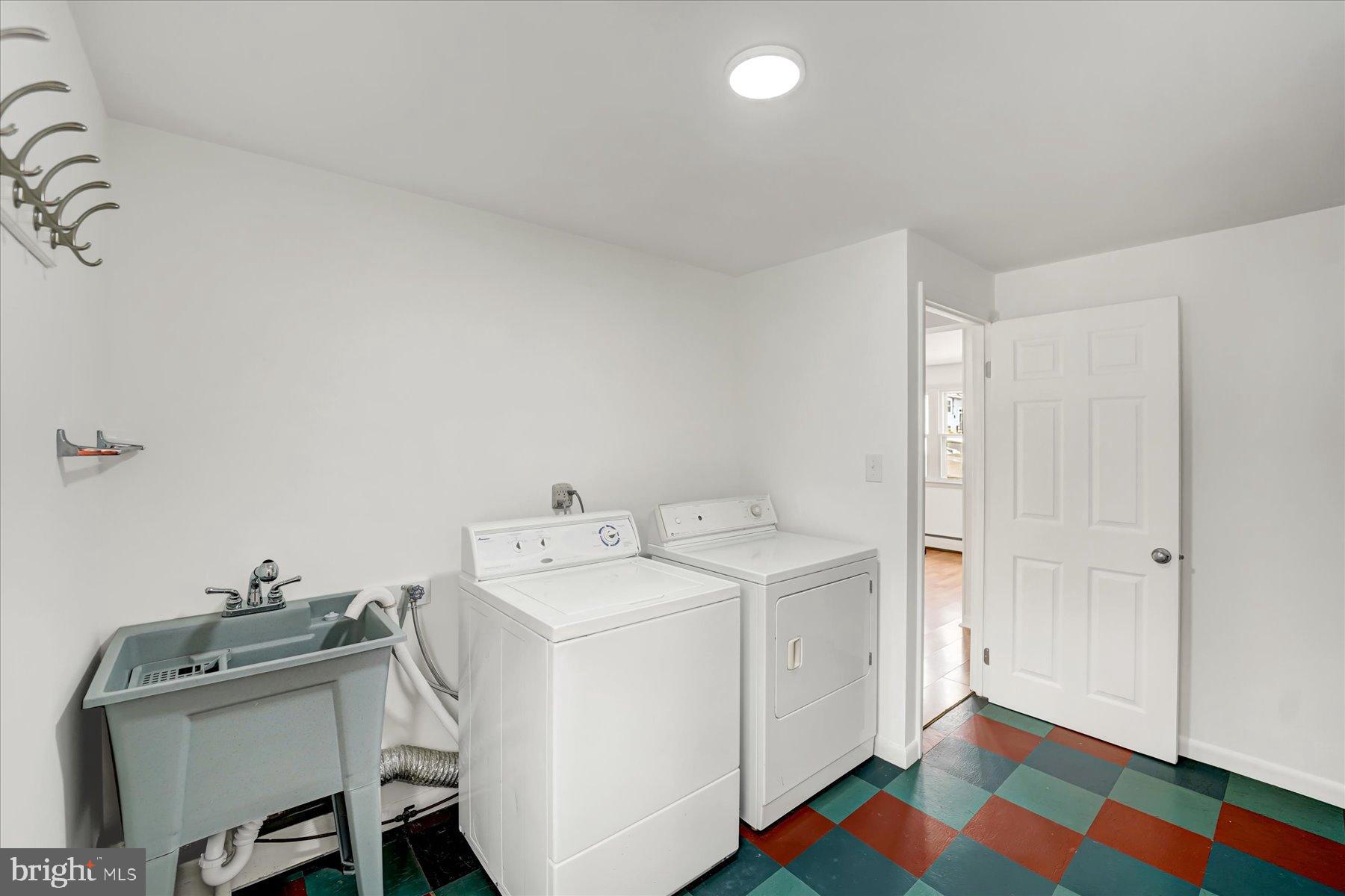 PARK FOREST VILLAGE - Residential