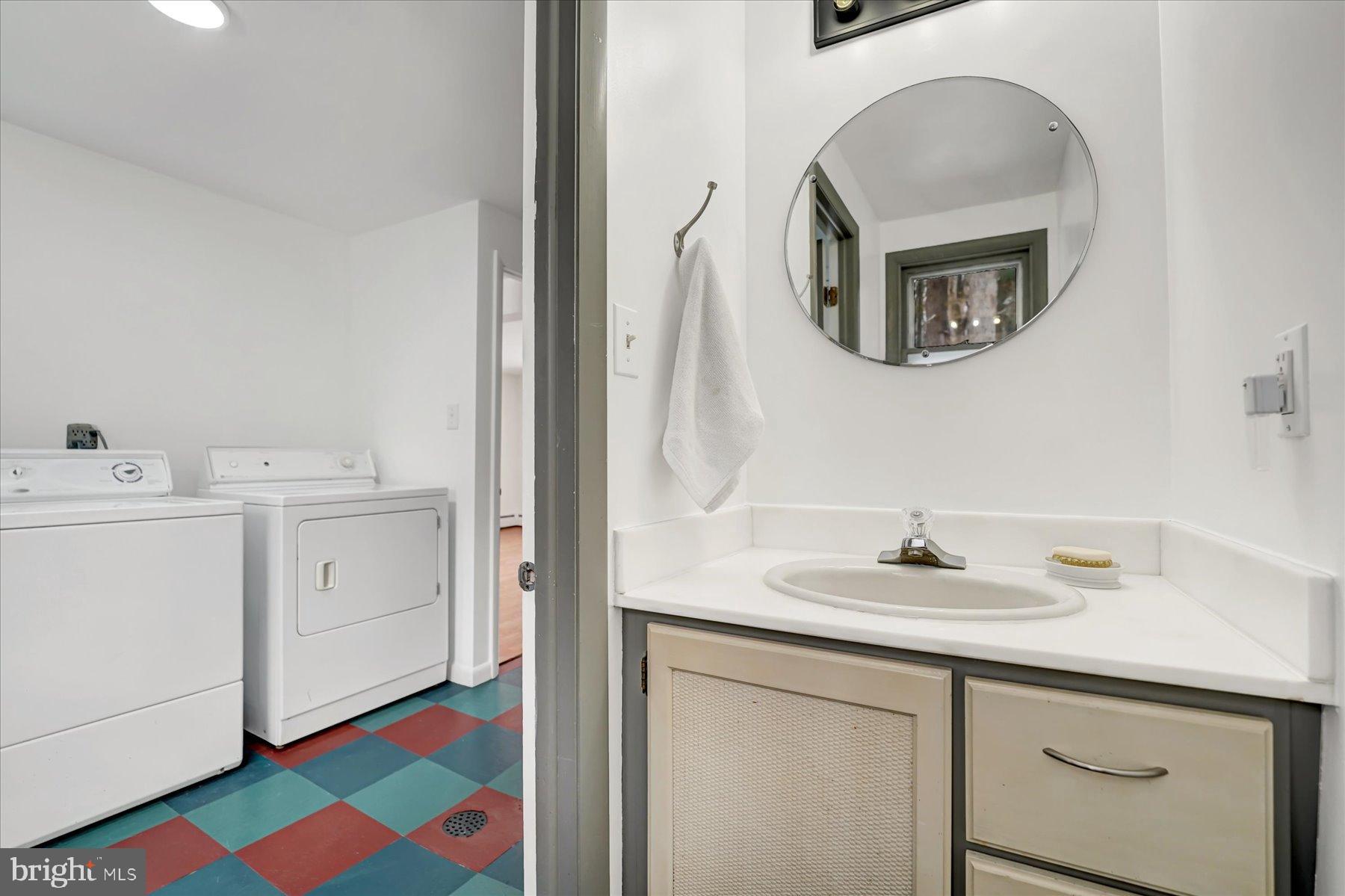 PARK FOREST VILLAGE - Residential