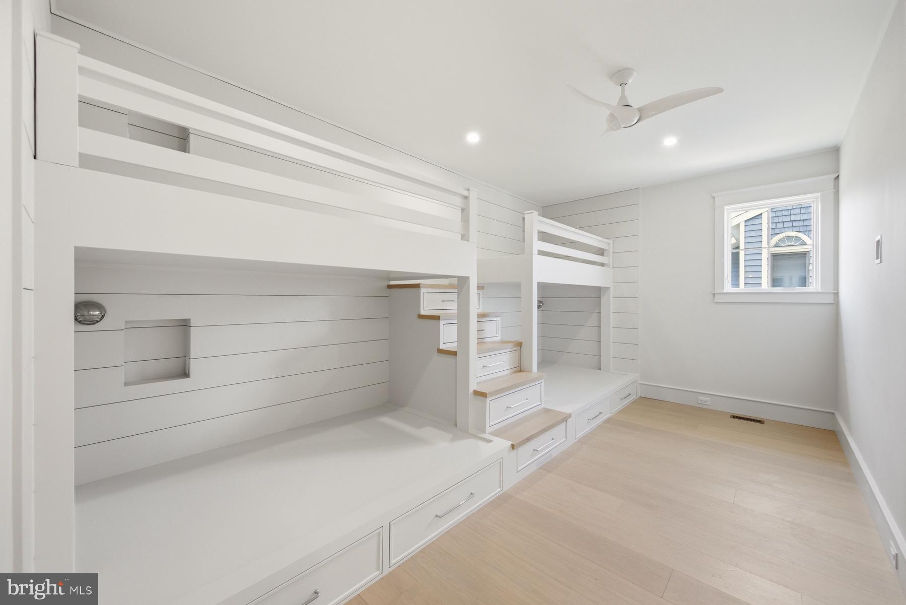 BAYBERRY DUNES - Residential