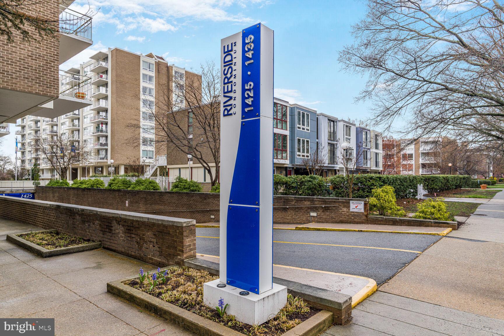 1425 4TH STREET SW A117