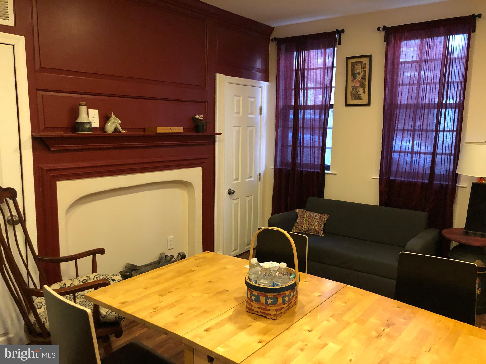 QUEEN VILLAGE - Residential Lease