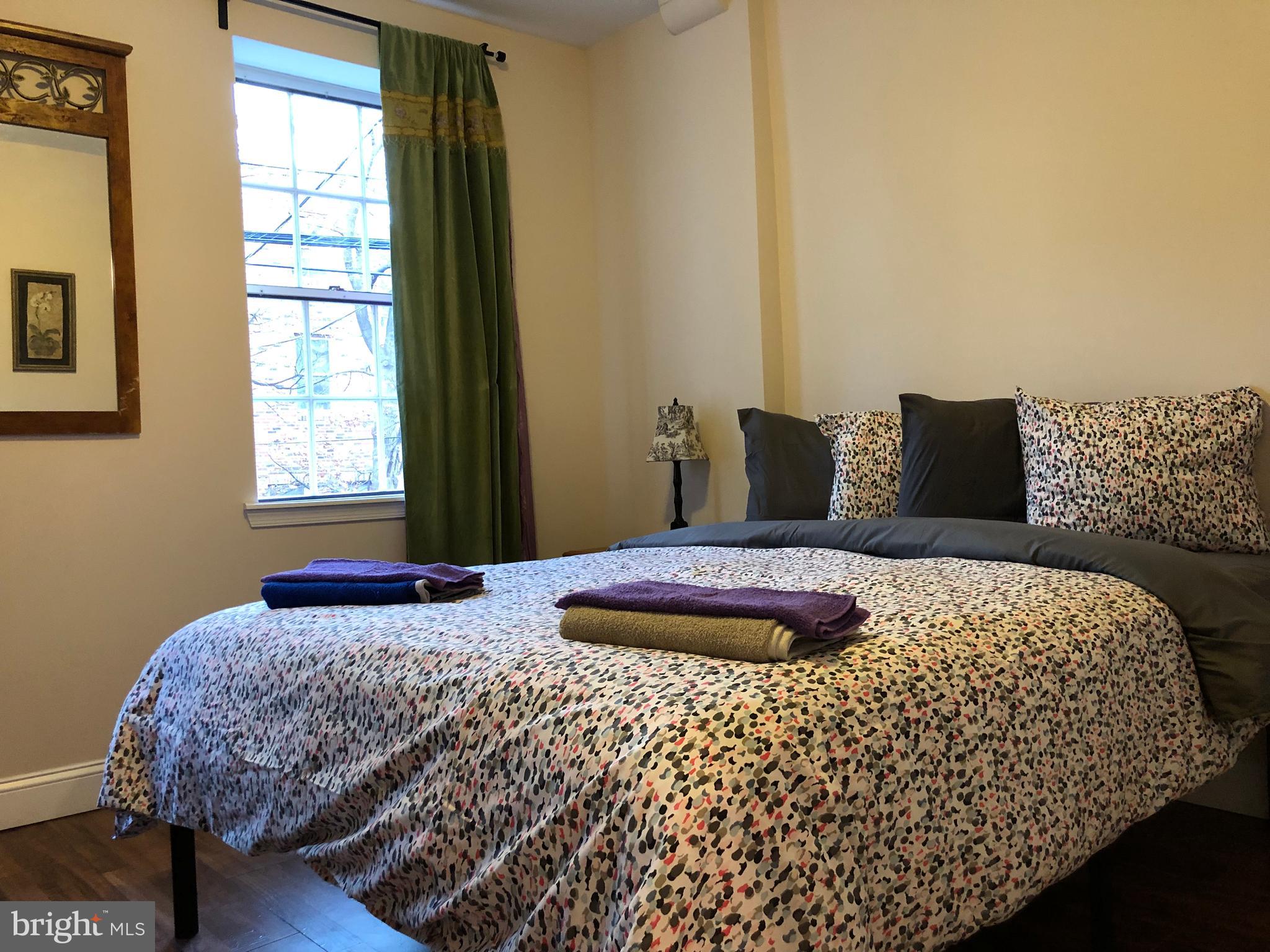 QUEEN VILLAGE - Residential Lease