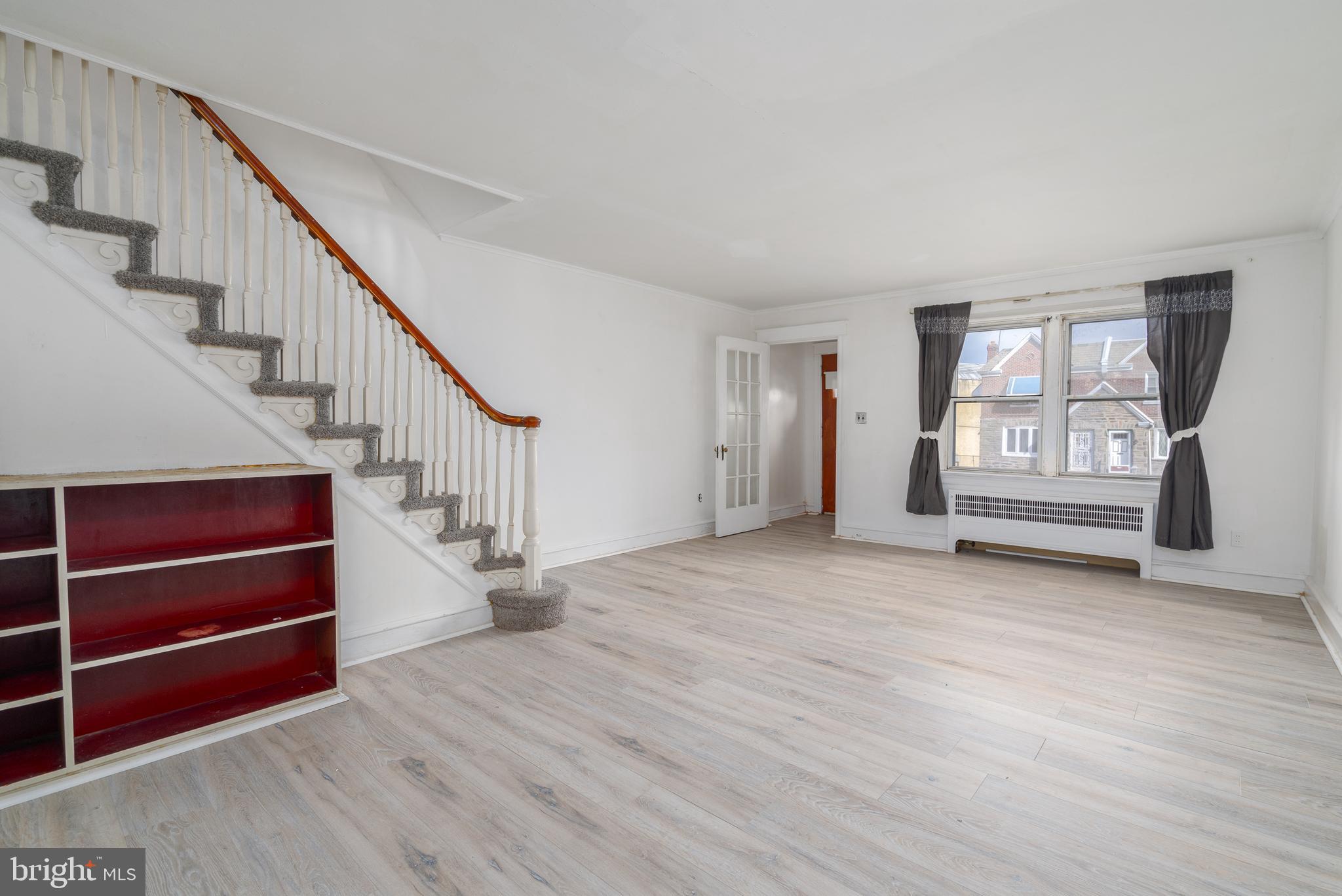 WEST OAK LANE - Residential