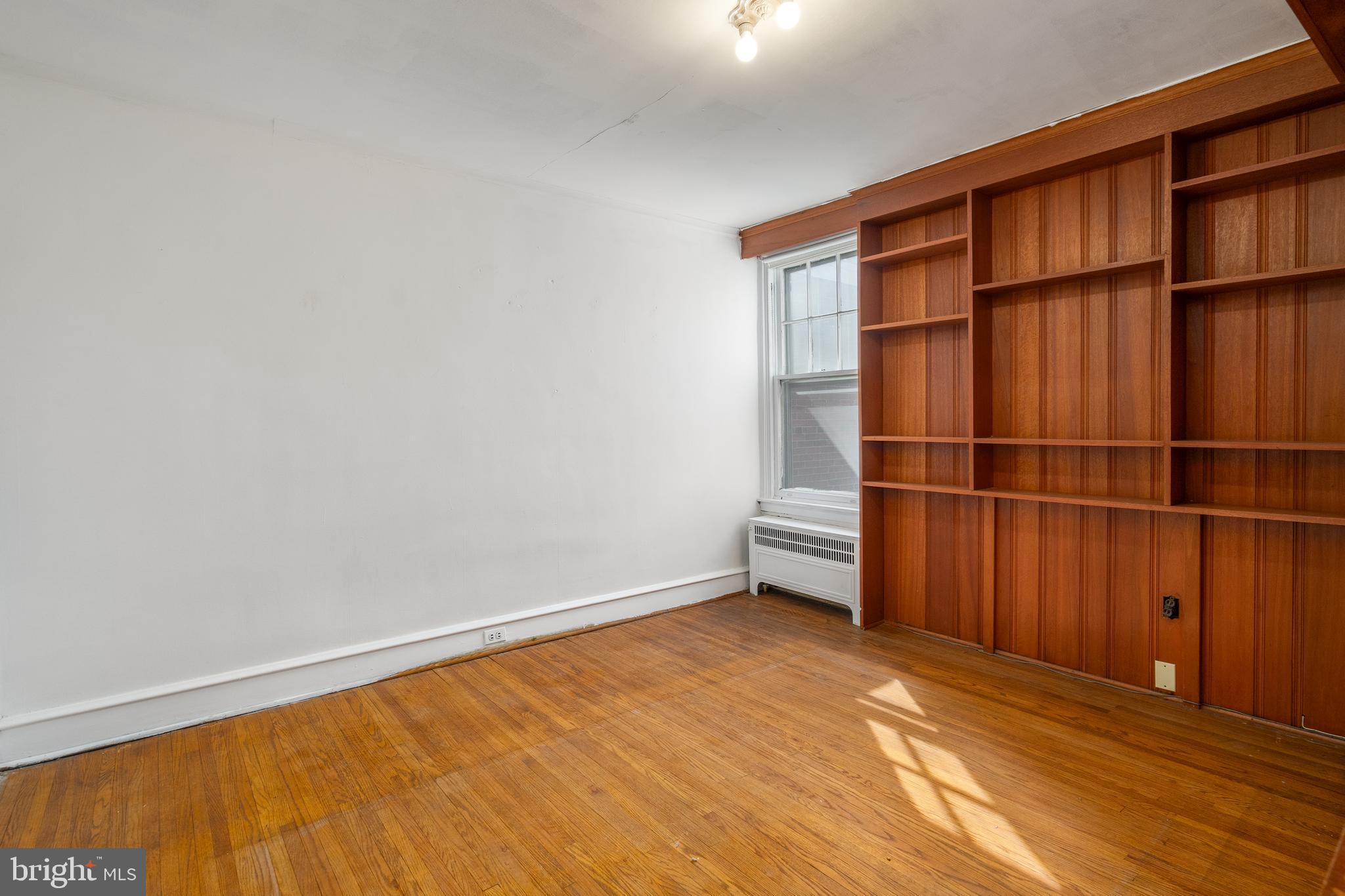 WEST OAK LANE - Residential