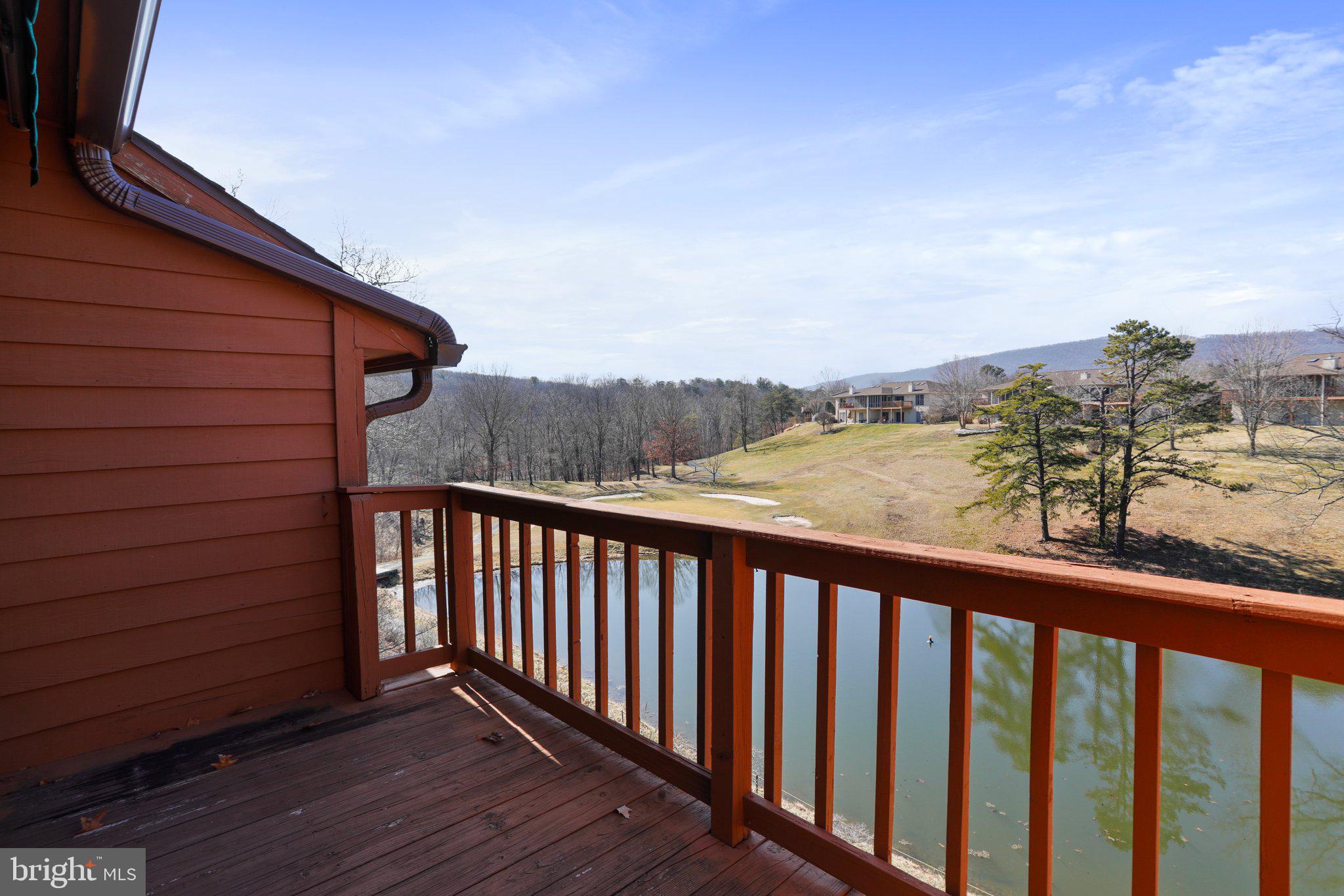 THE WOODS - Residential