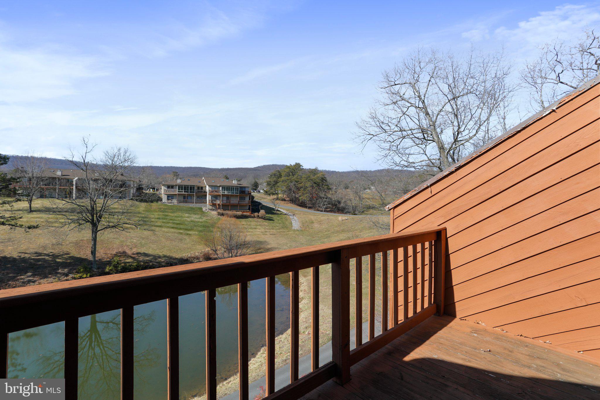 THE WOODS - Residential