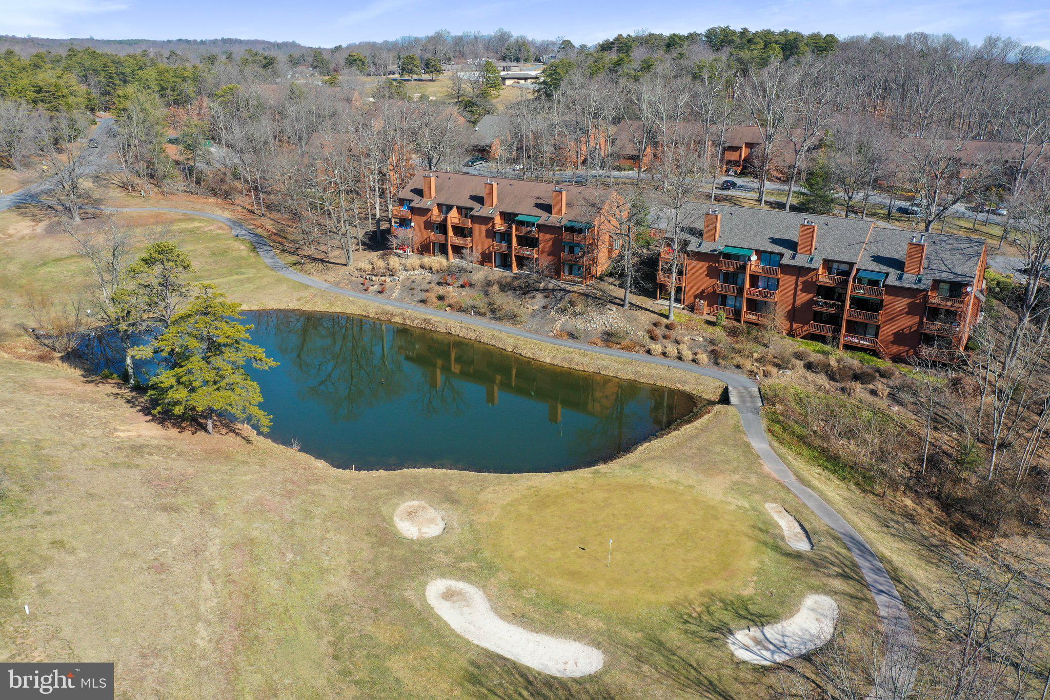 THE WOODS - Residential