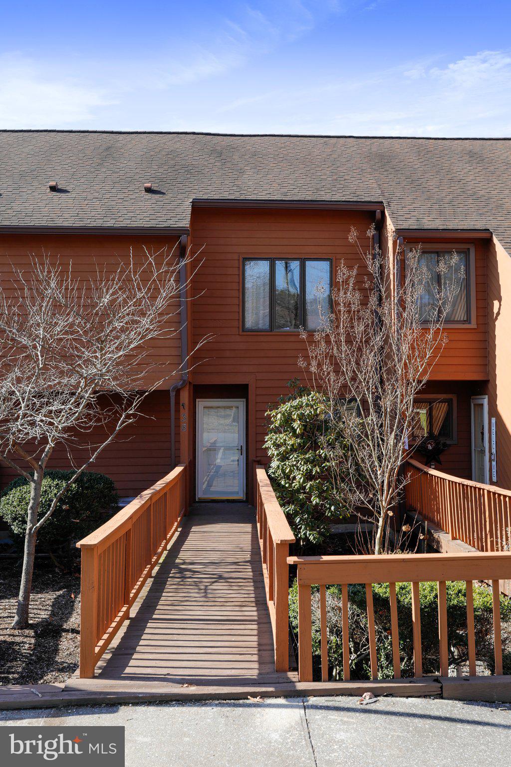 THE WOODS - Residential