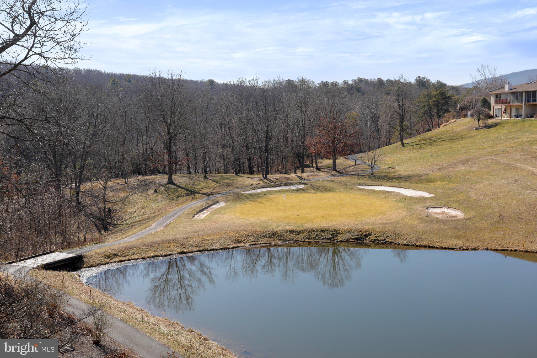 THE WOODS - Residential