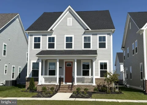MLS: MDBC2175462