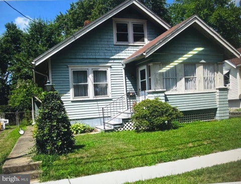 Photo of 220 Park Avenue, HIGHTSTOWN, NJ 08520 (MLS # NJME2084262)