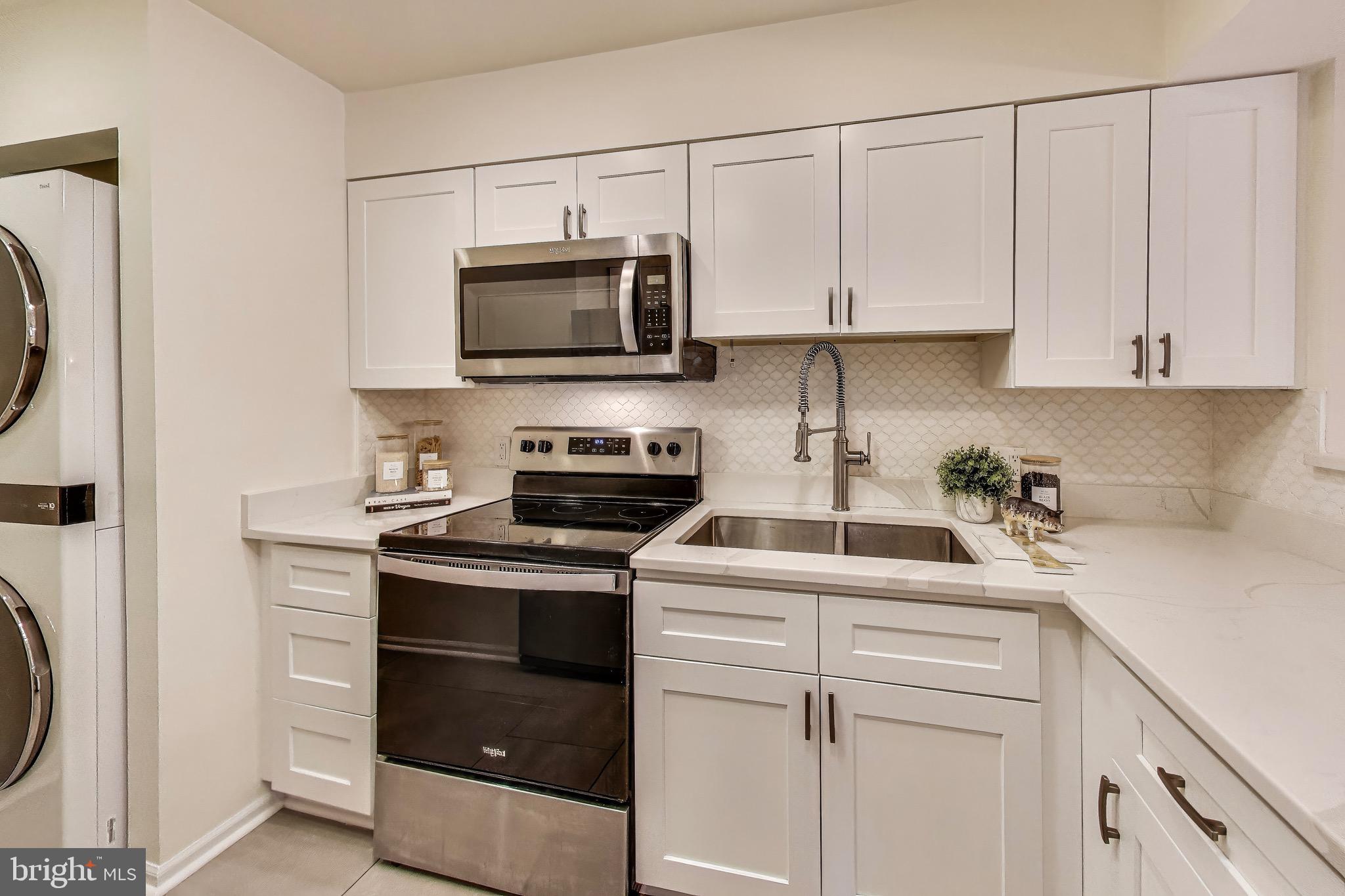 GABLES OF TUCKERMAN - Residential Lease