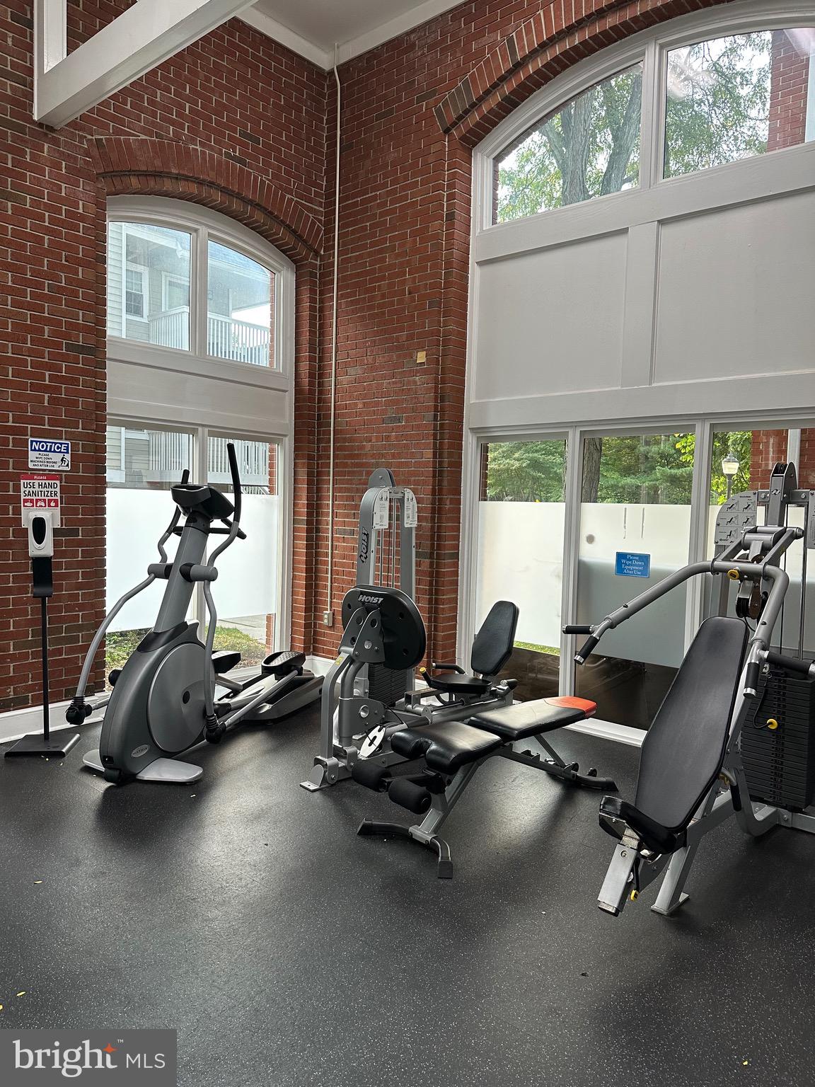 GABLES OF TUCKERMAN - Residential Lease