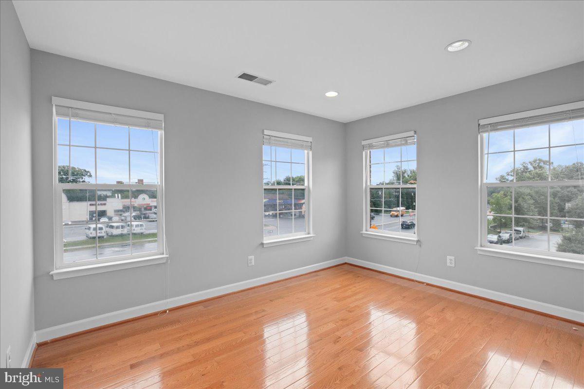 6350 REGAL OAK DRIVE