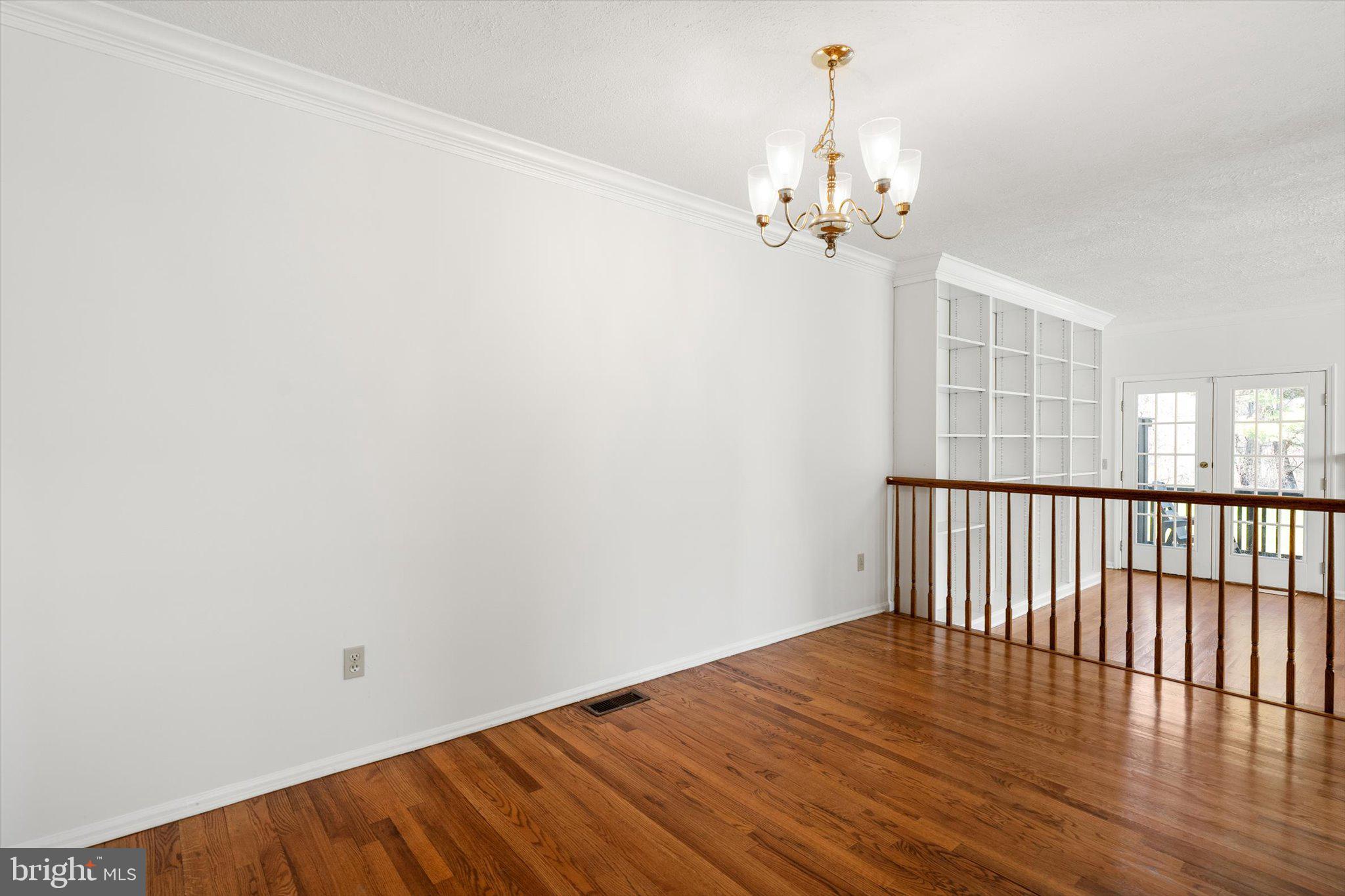 38 CASTLETON ROAD