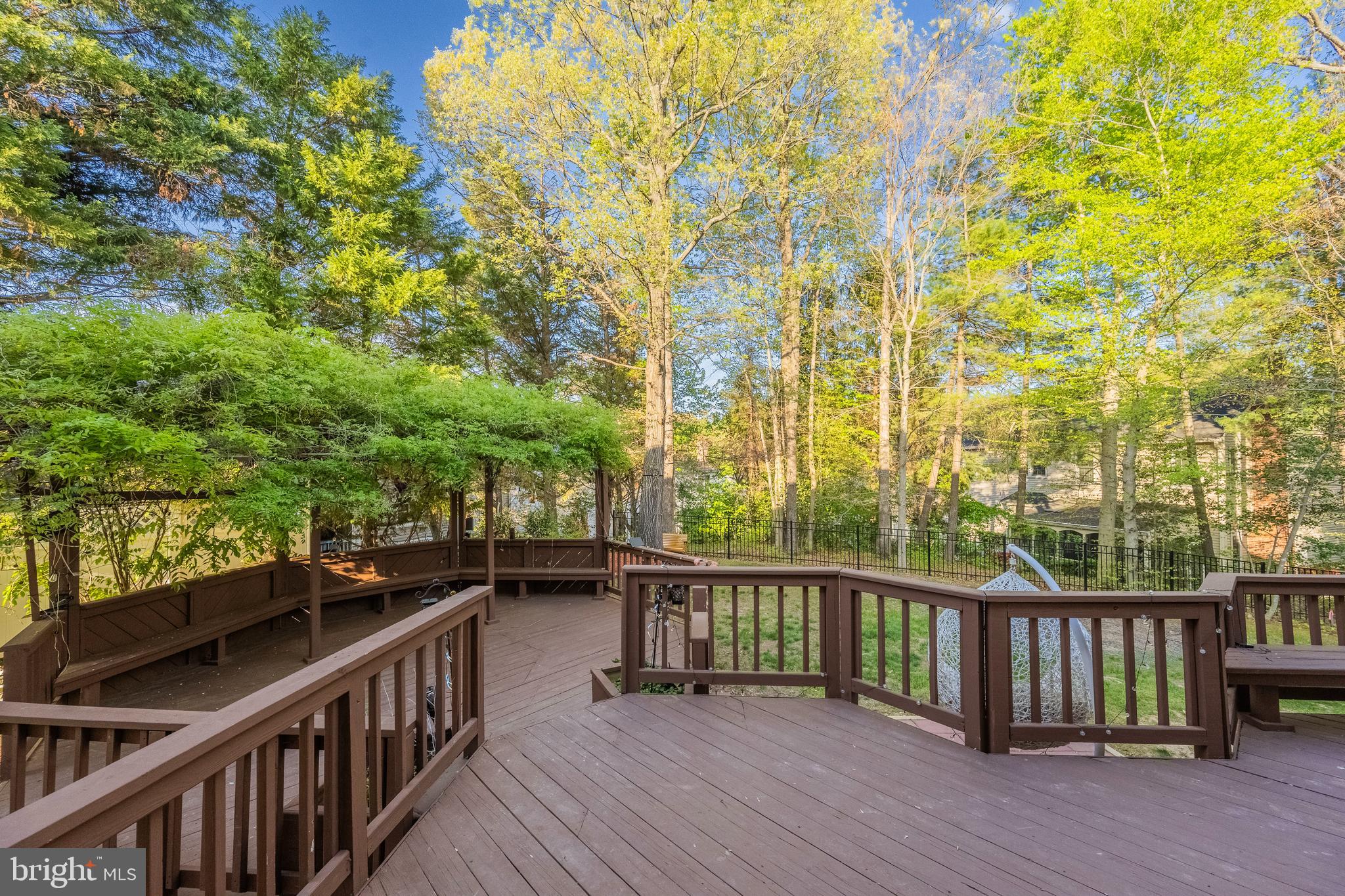 8103 HADDINGTON COURT