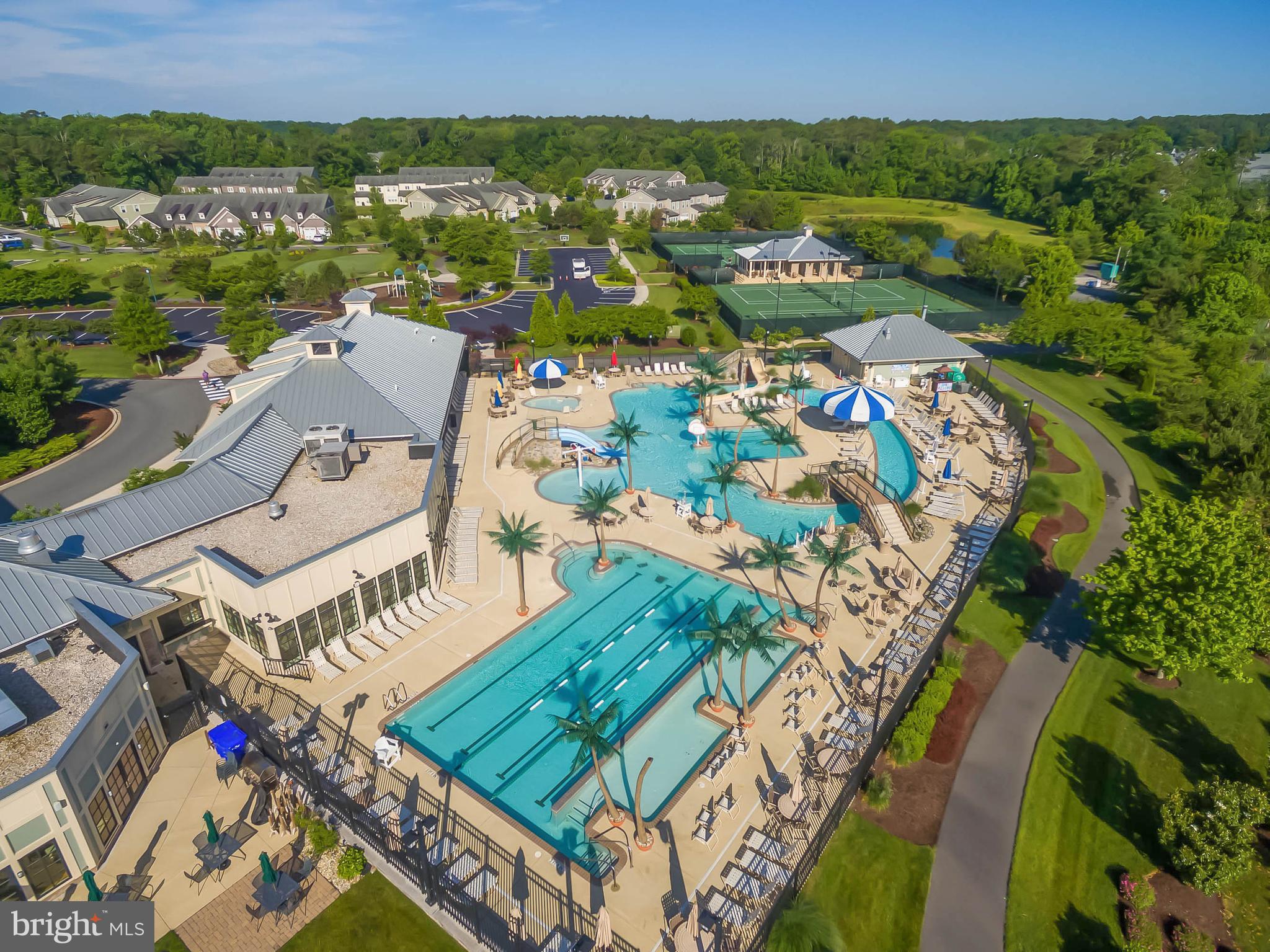 BAY FOREST CLUB - Residential